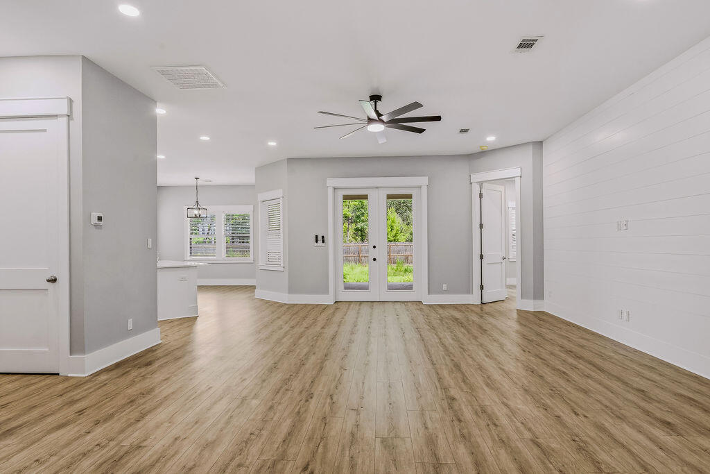 Bay Grove - Residential