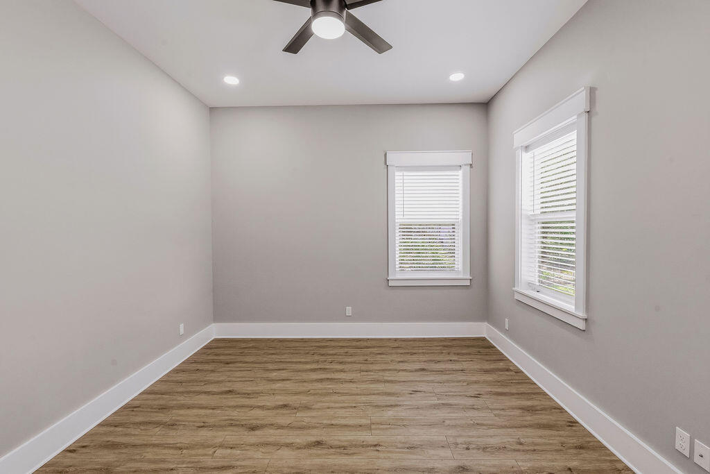 Bay Grove - Residential
