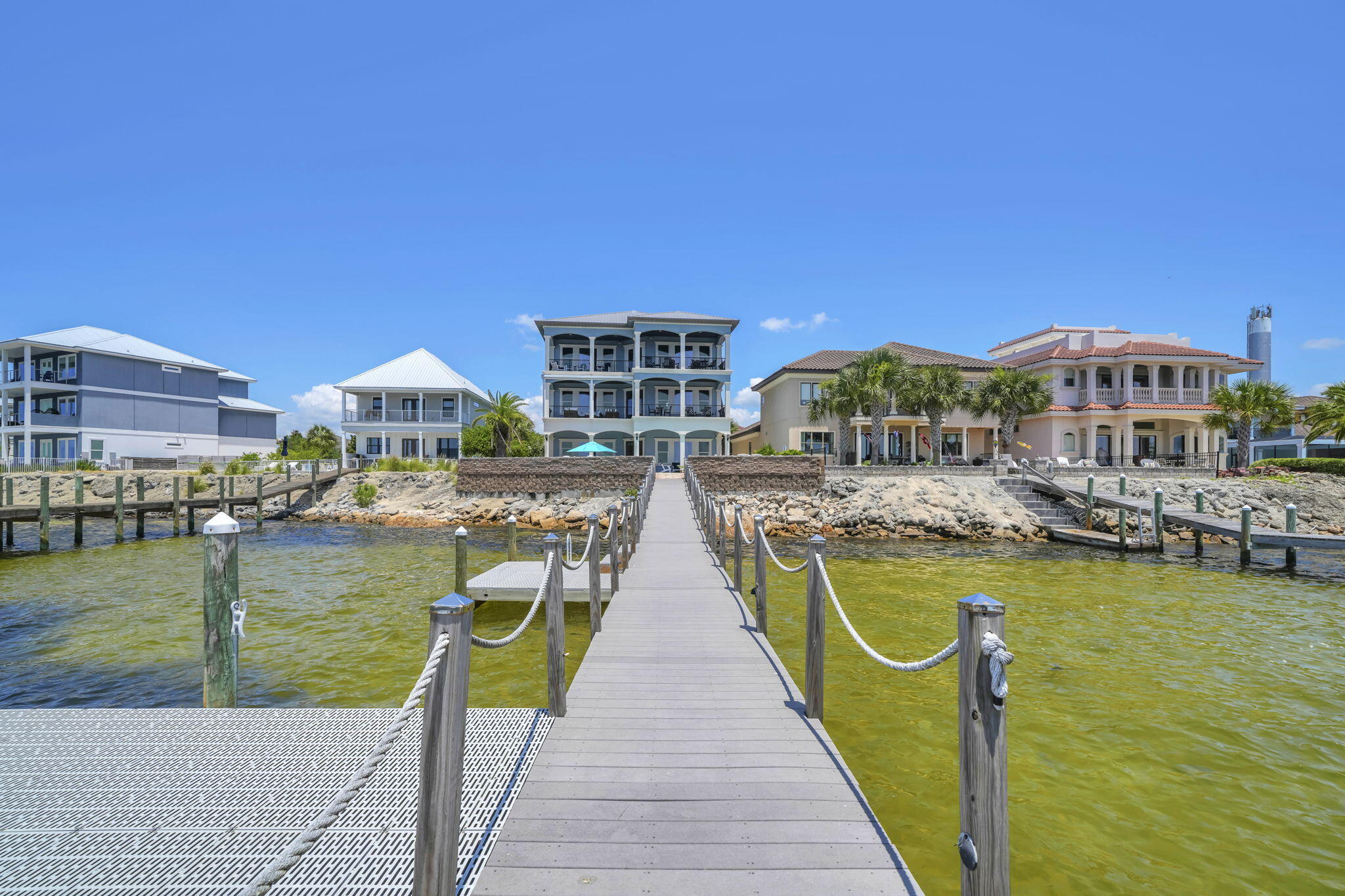 CASA MARINA S/D 1ST ADD - Residential