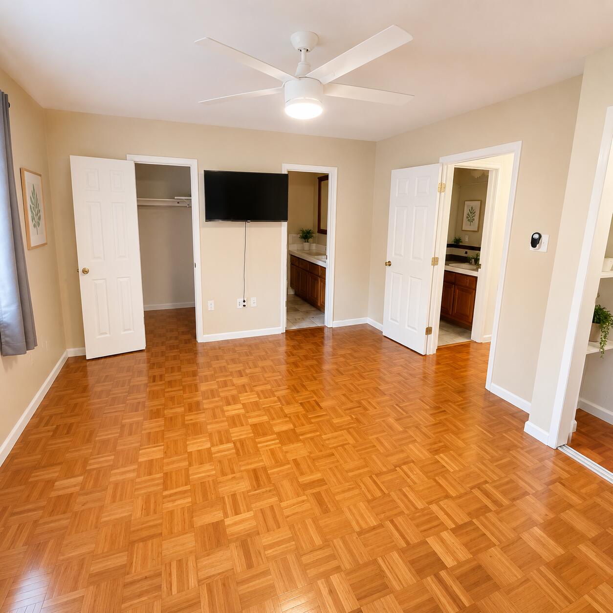 ROCKY BAYOU T/H - Residential Lease