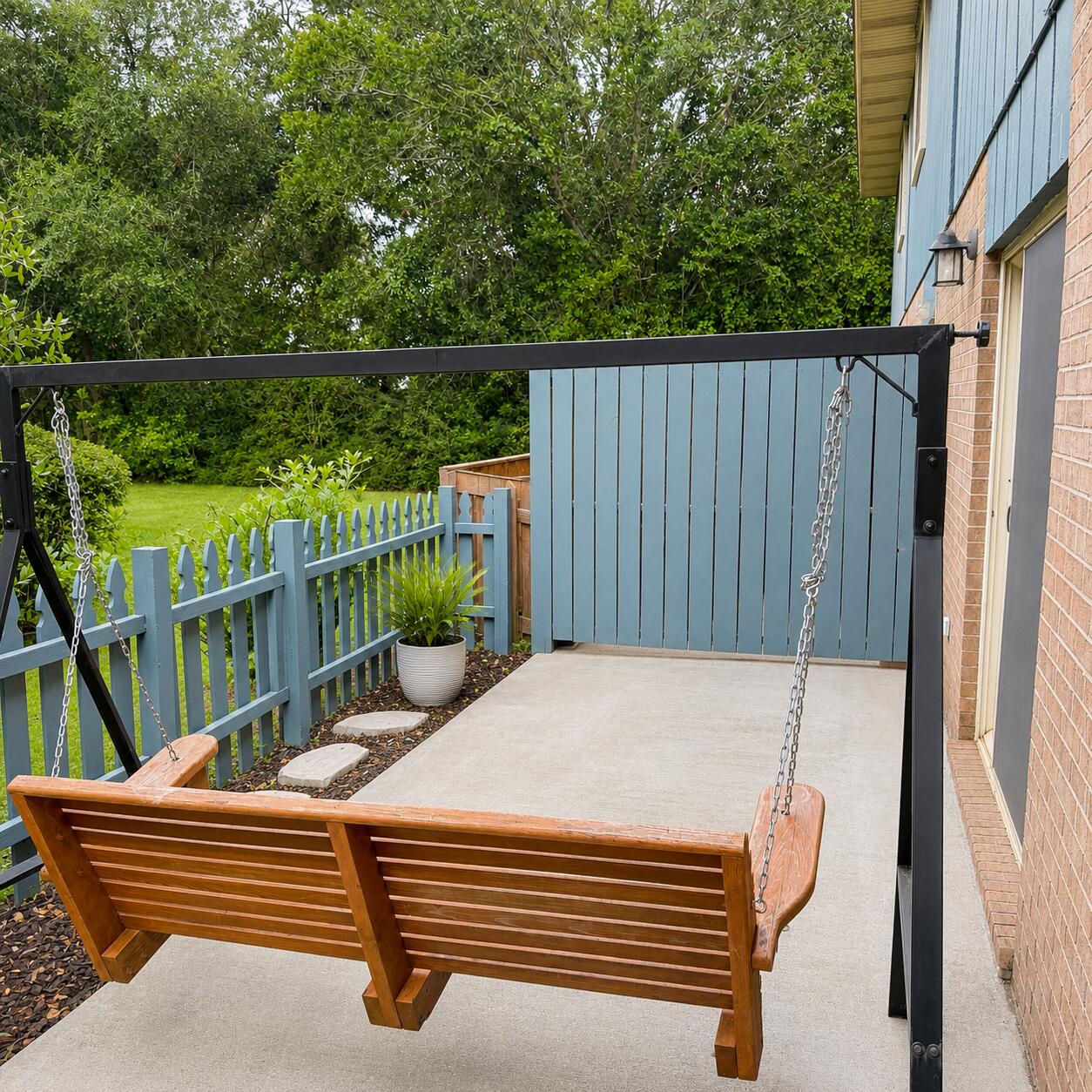 ROCKY BAYOU T/H - Residential Lease
