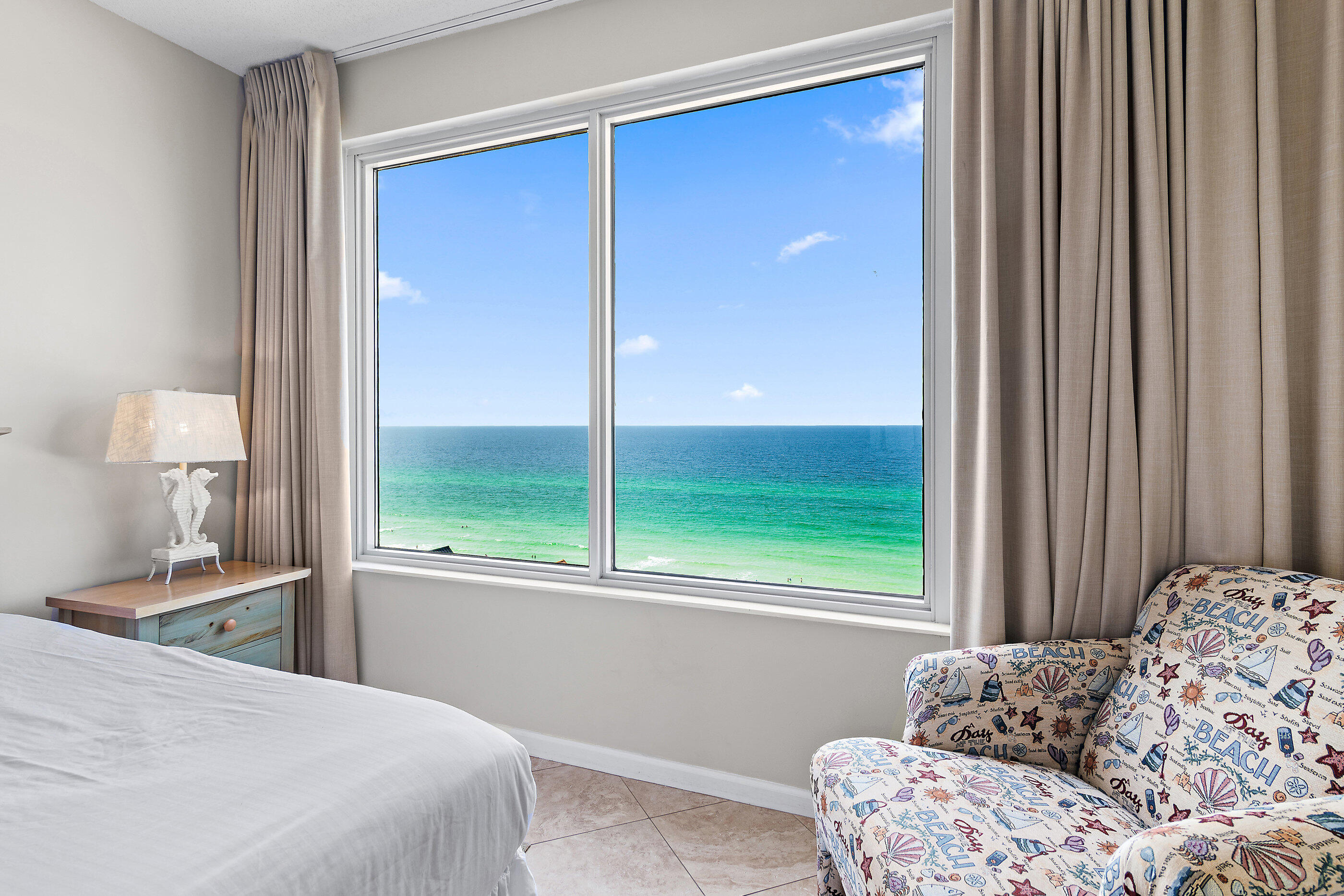 LEEWARD KEY - Residential