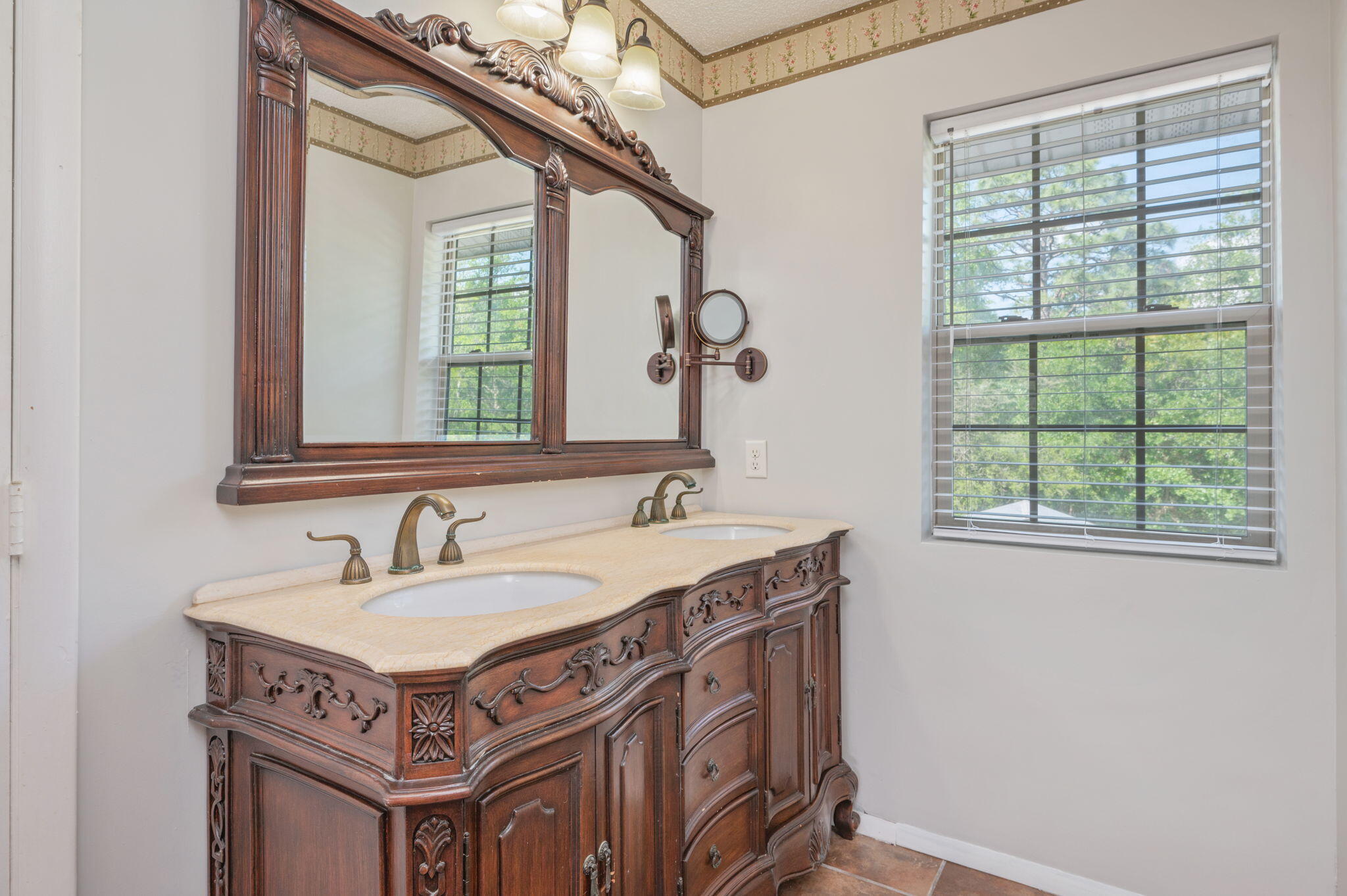 LAKE JUNIPER ESTATES UNIT 3 - Residential