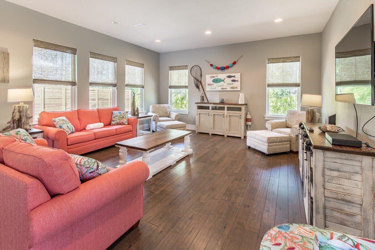 FRANGISTA BEACH 2ND ADDN - Residential