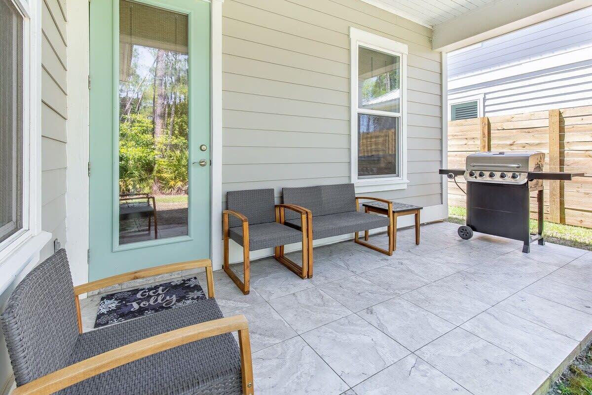 FRANGISTA BEACH 2ND ADDN - Residential