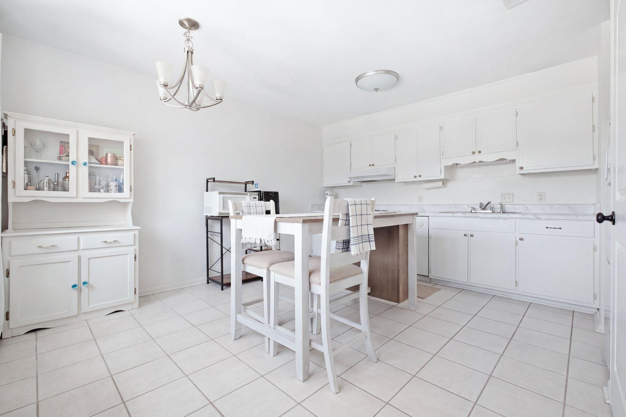 Cedar Cove Apartments - Residential