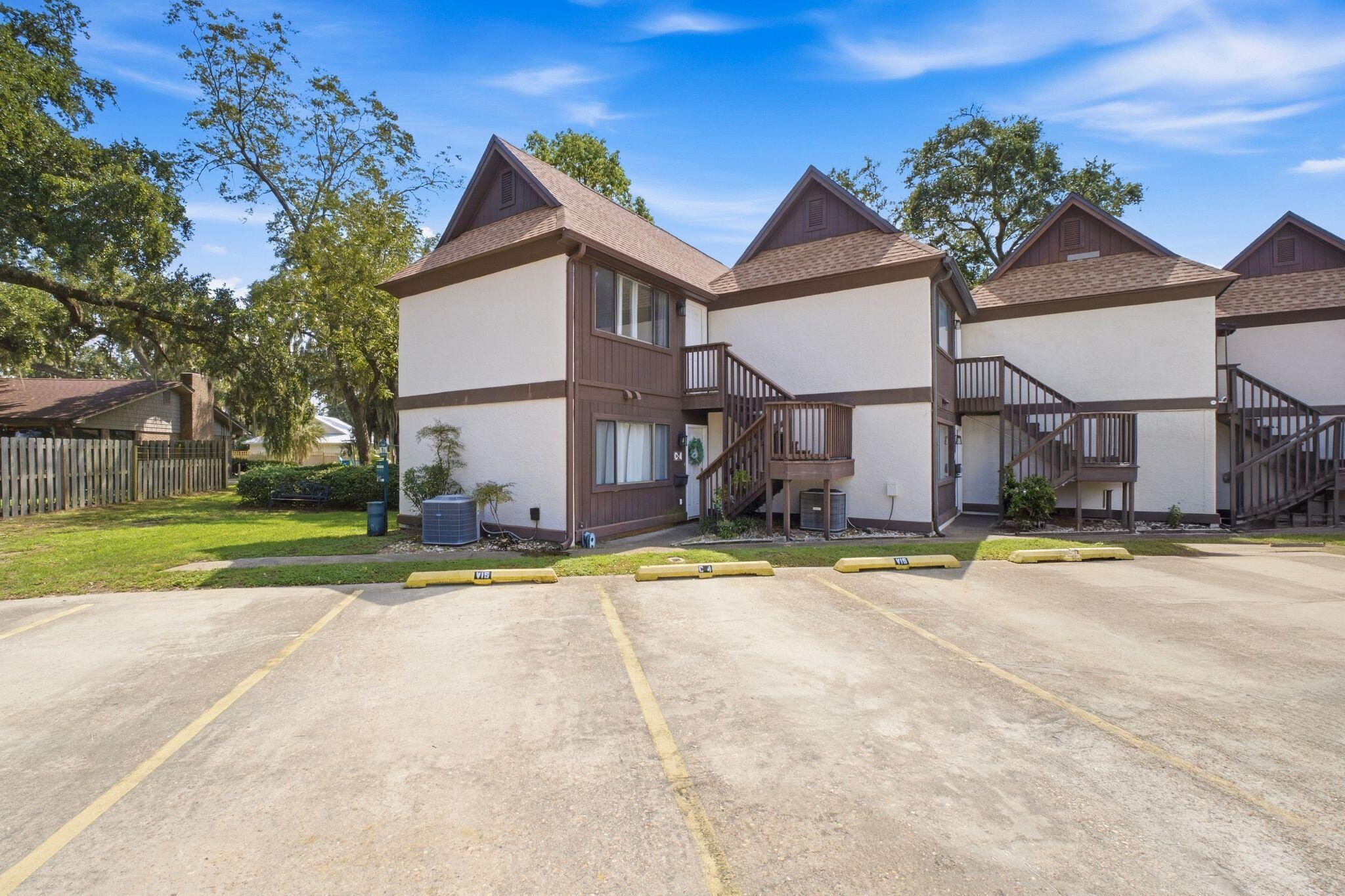 Cedar Cove Apartments - Residential
