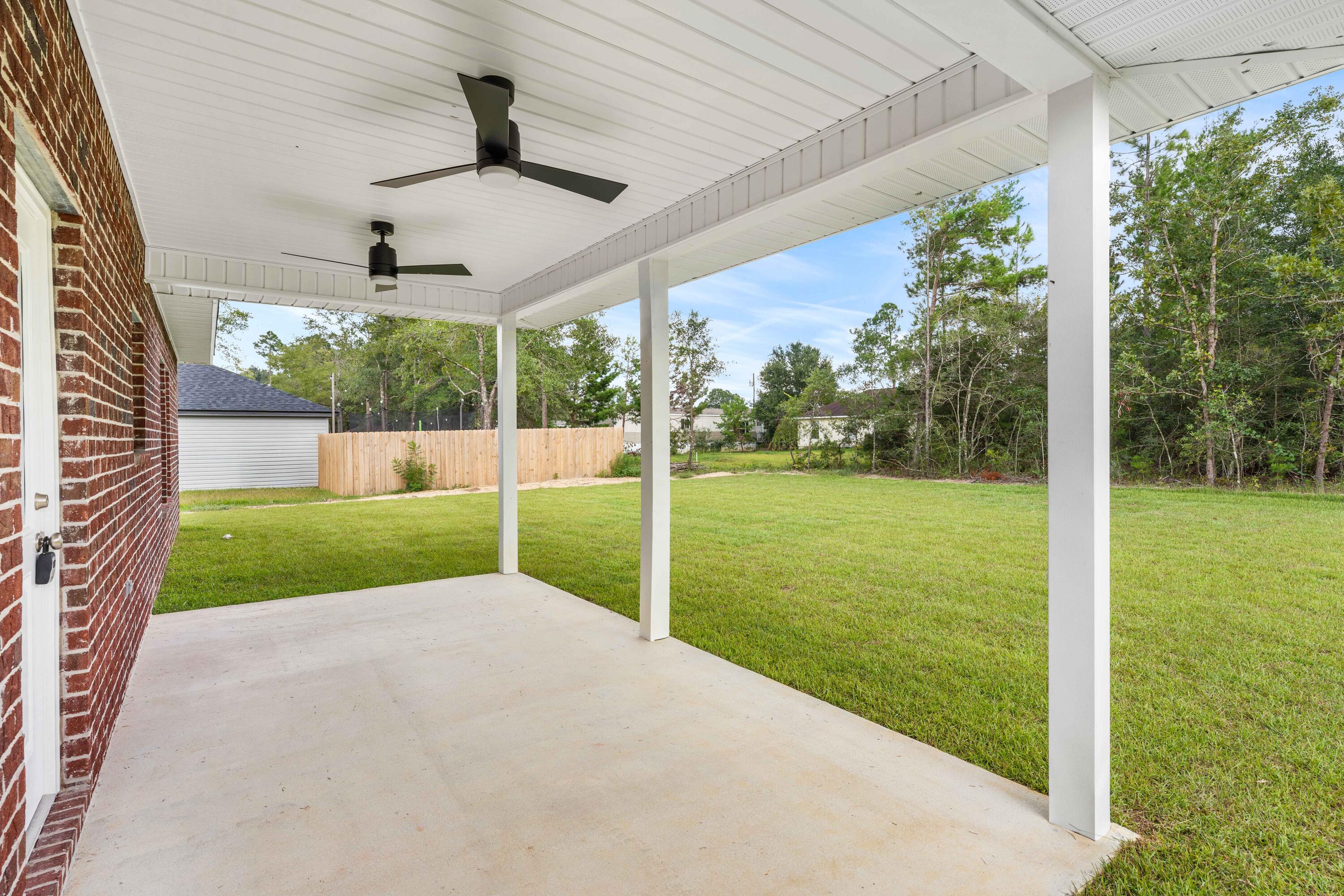 THE PINES - Residential
