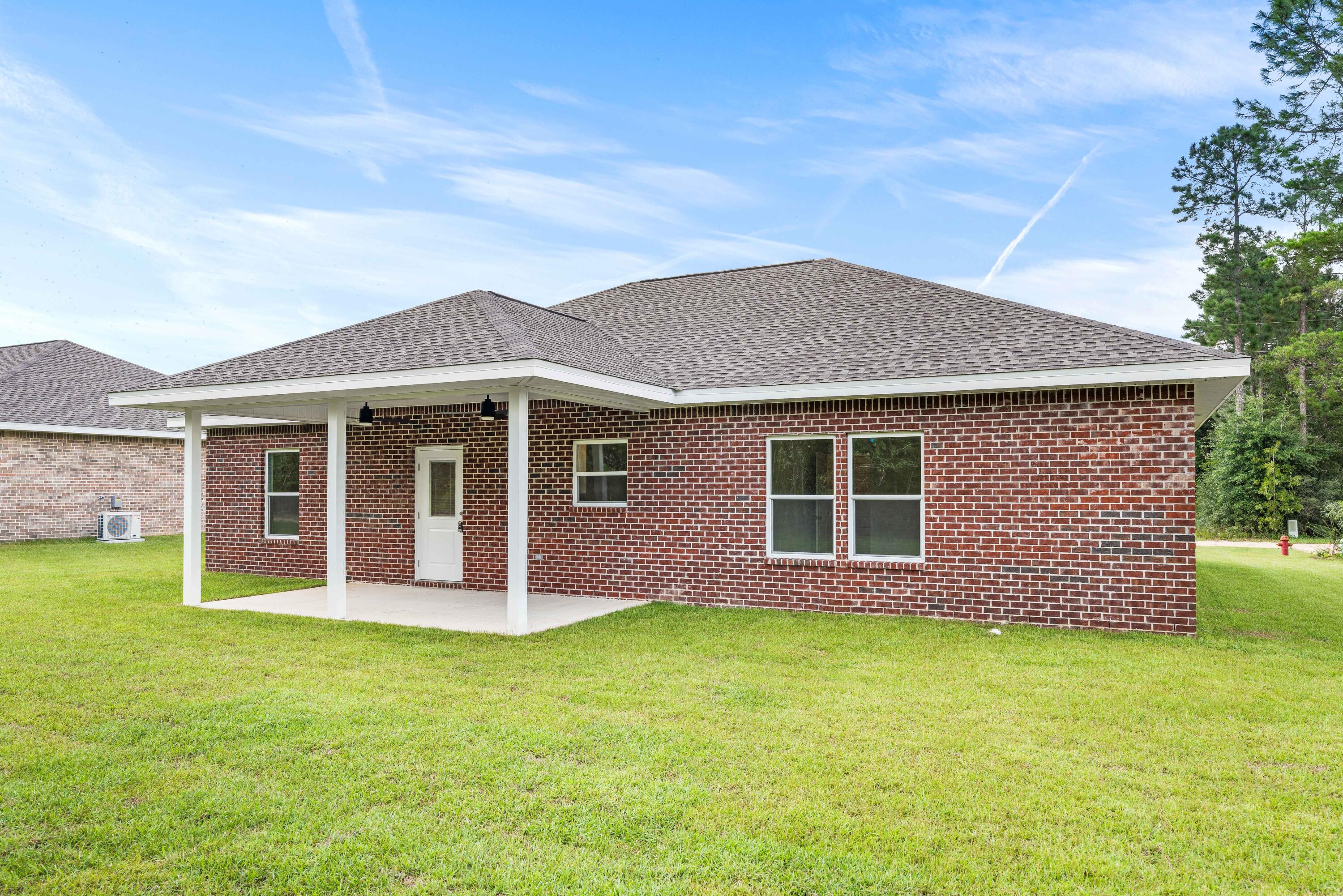 THE PINES - Residential