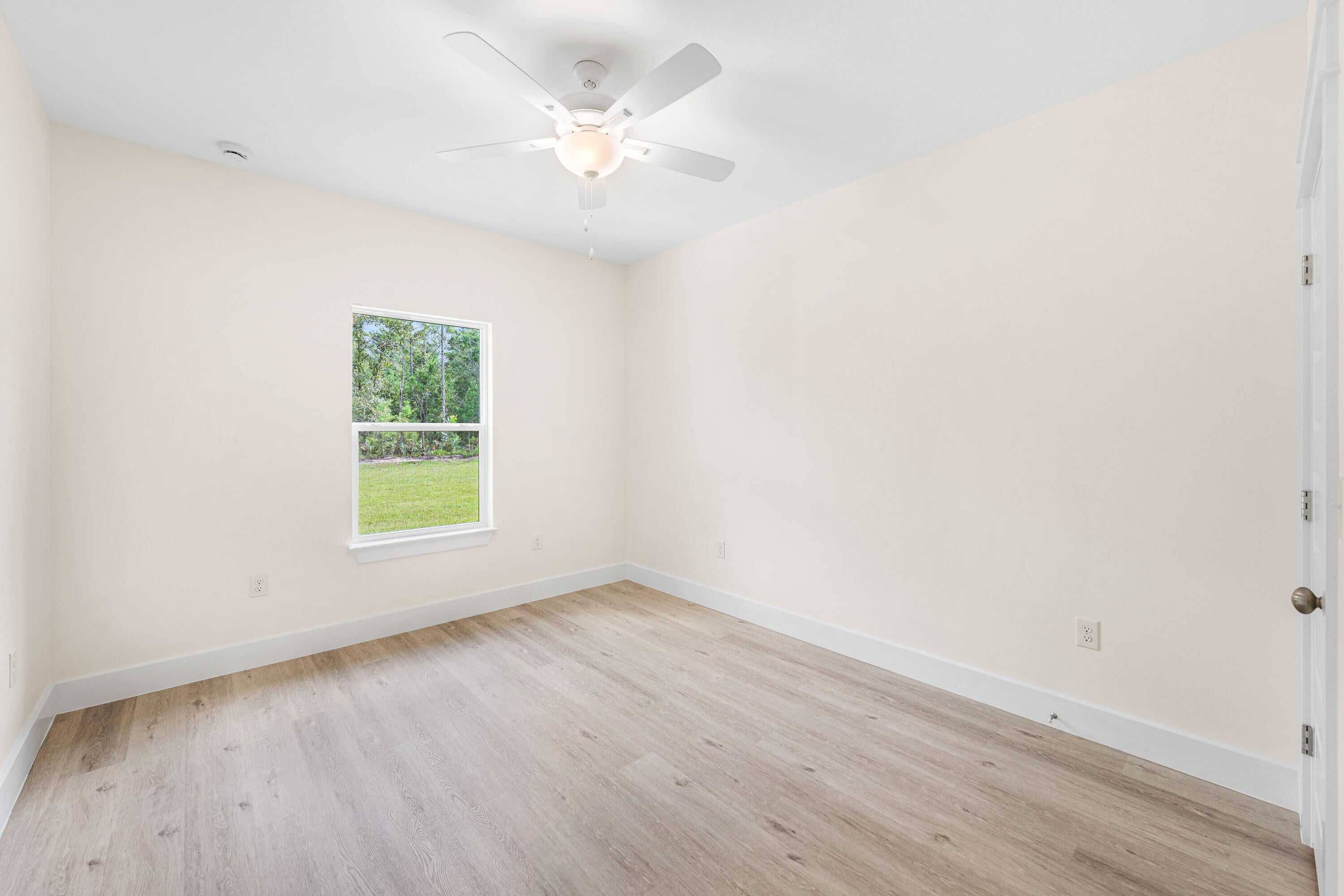 THE PINES - Residential
