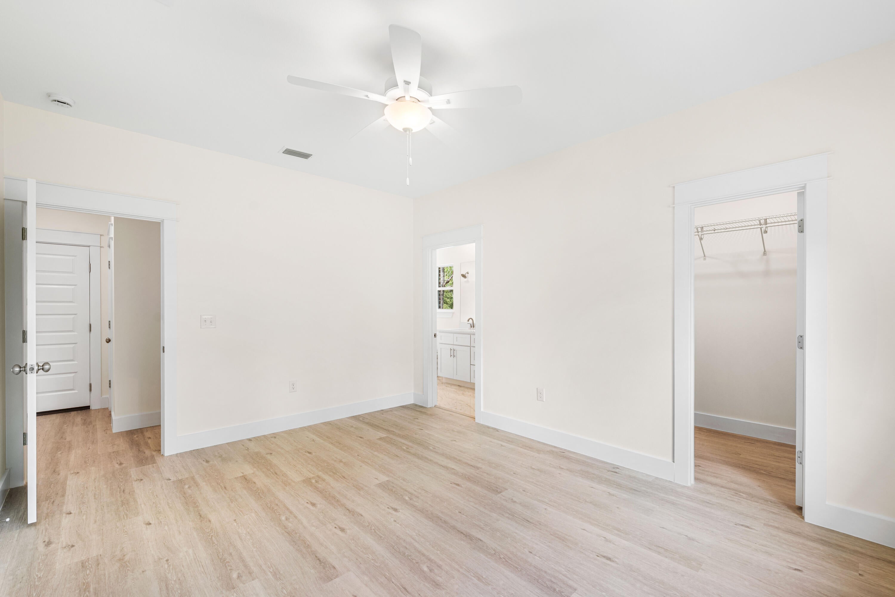 THE PINES - Residential
