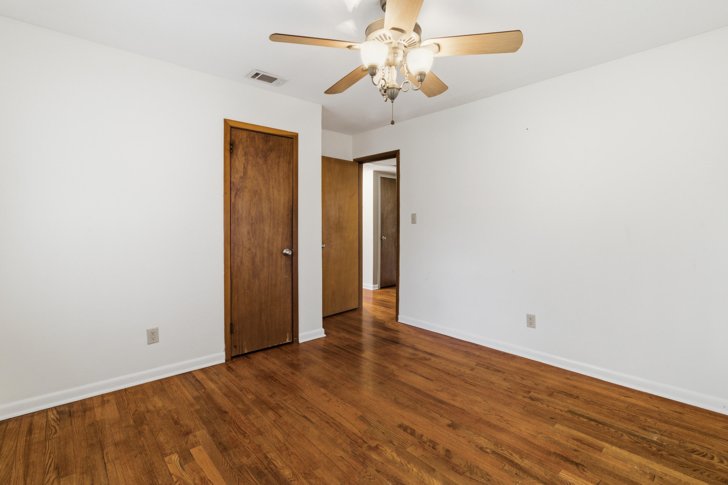 WEST JACKSON TERRACE - Residential