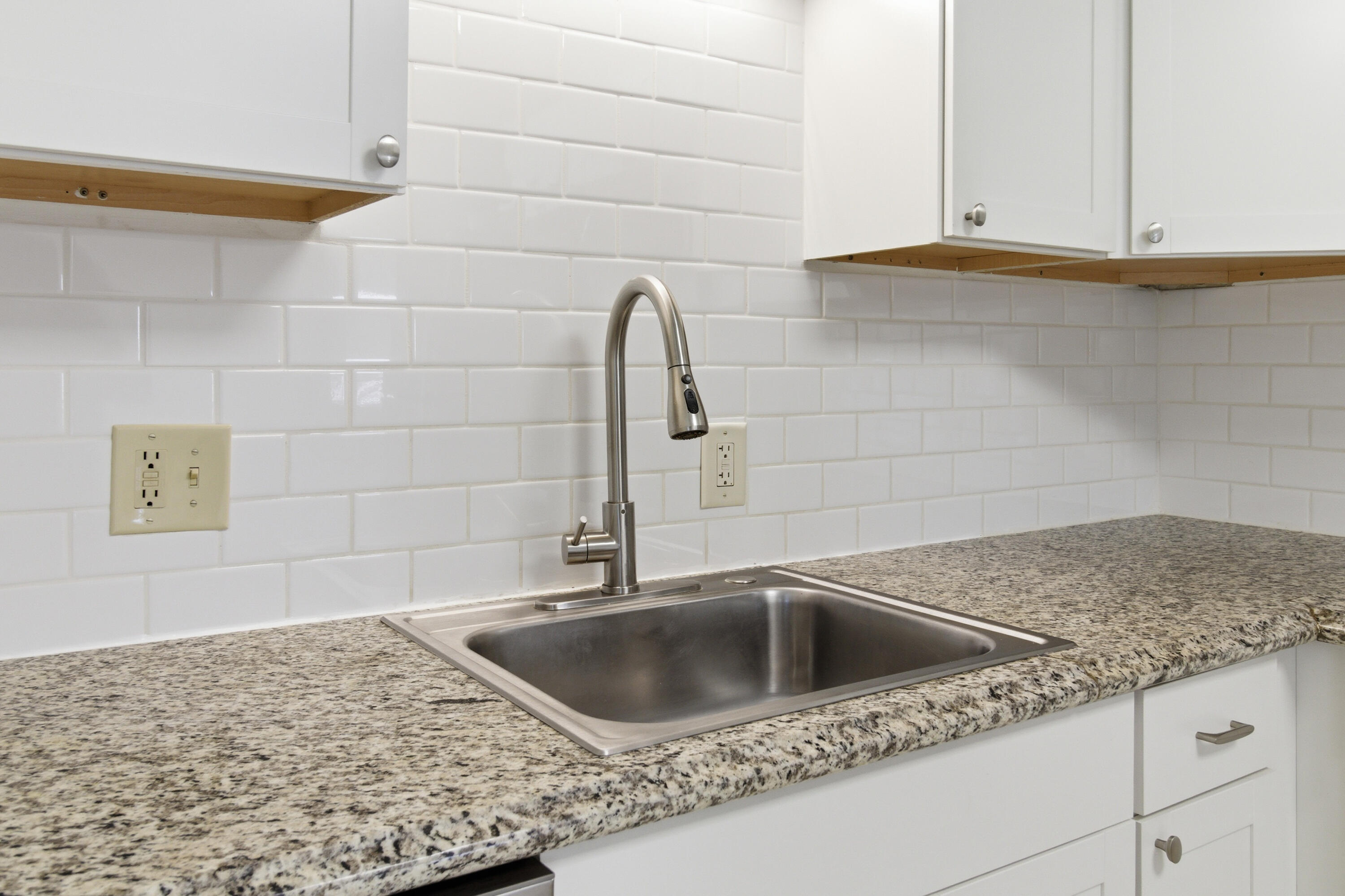 WEST JACKSON TERRACE - Residential