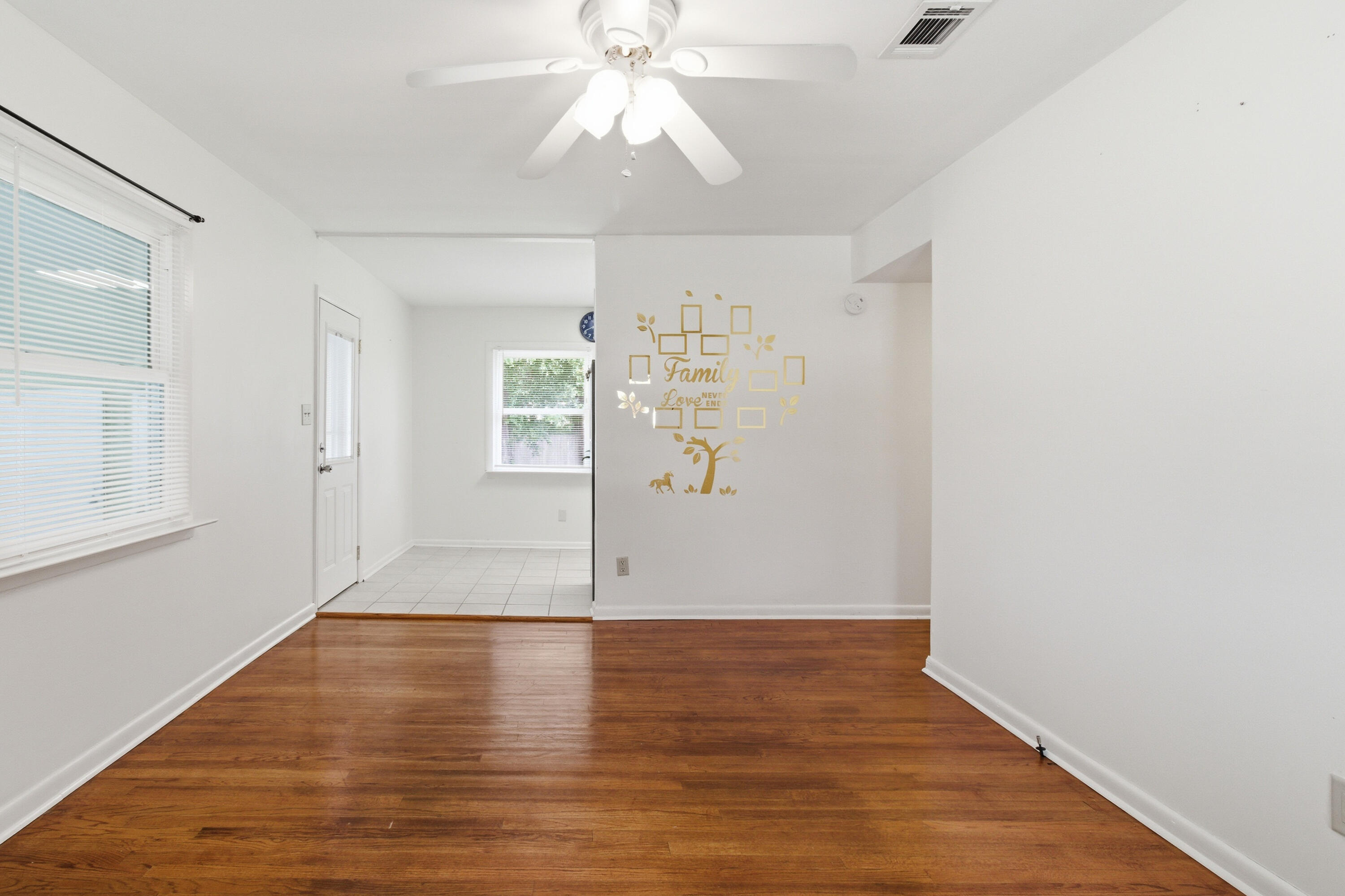 WEST JACKSON TERRACE - Residential
