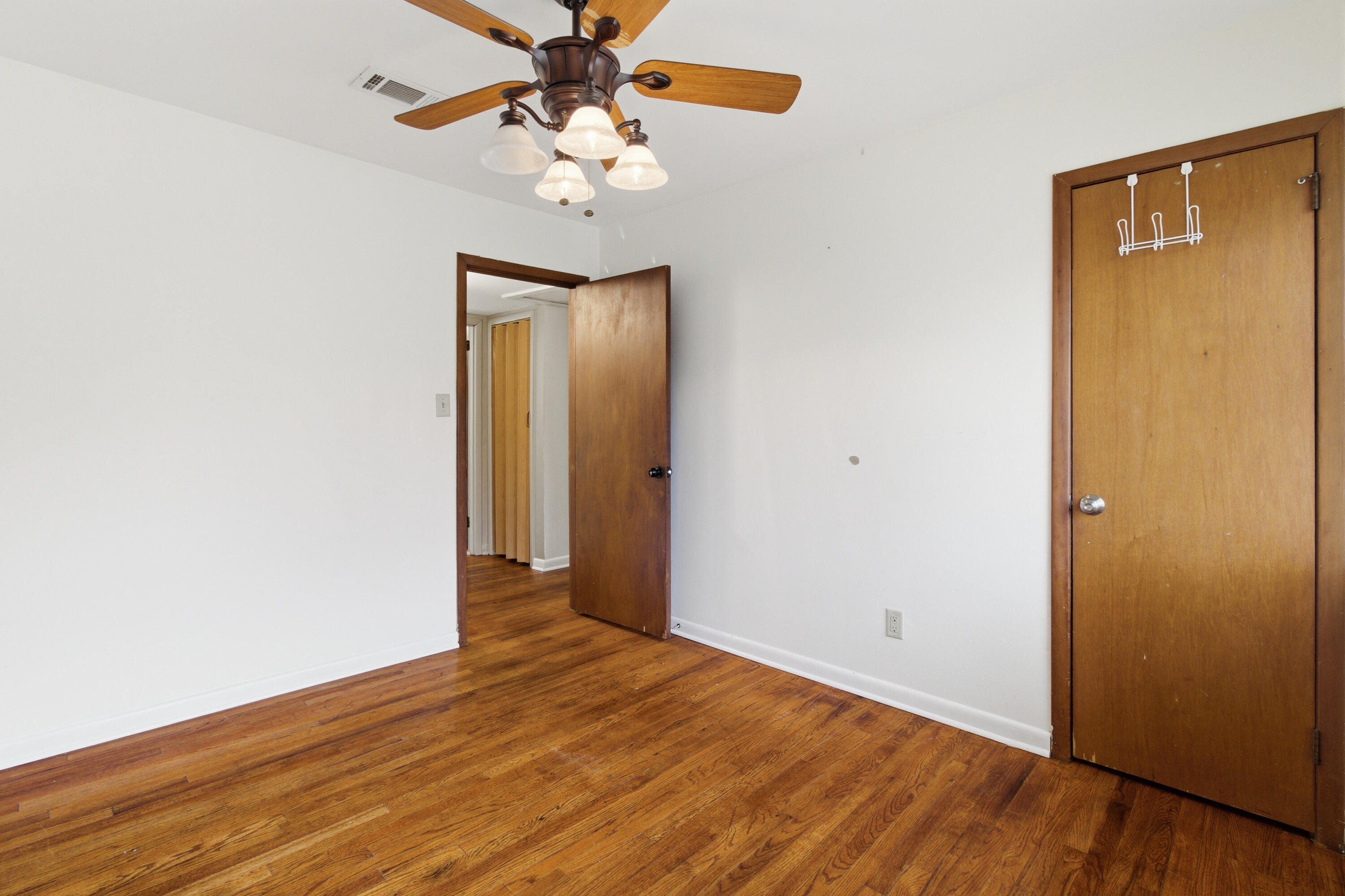 WEST JACKSON TERRACE - Residential