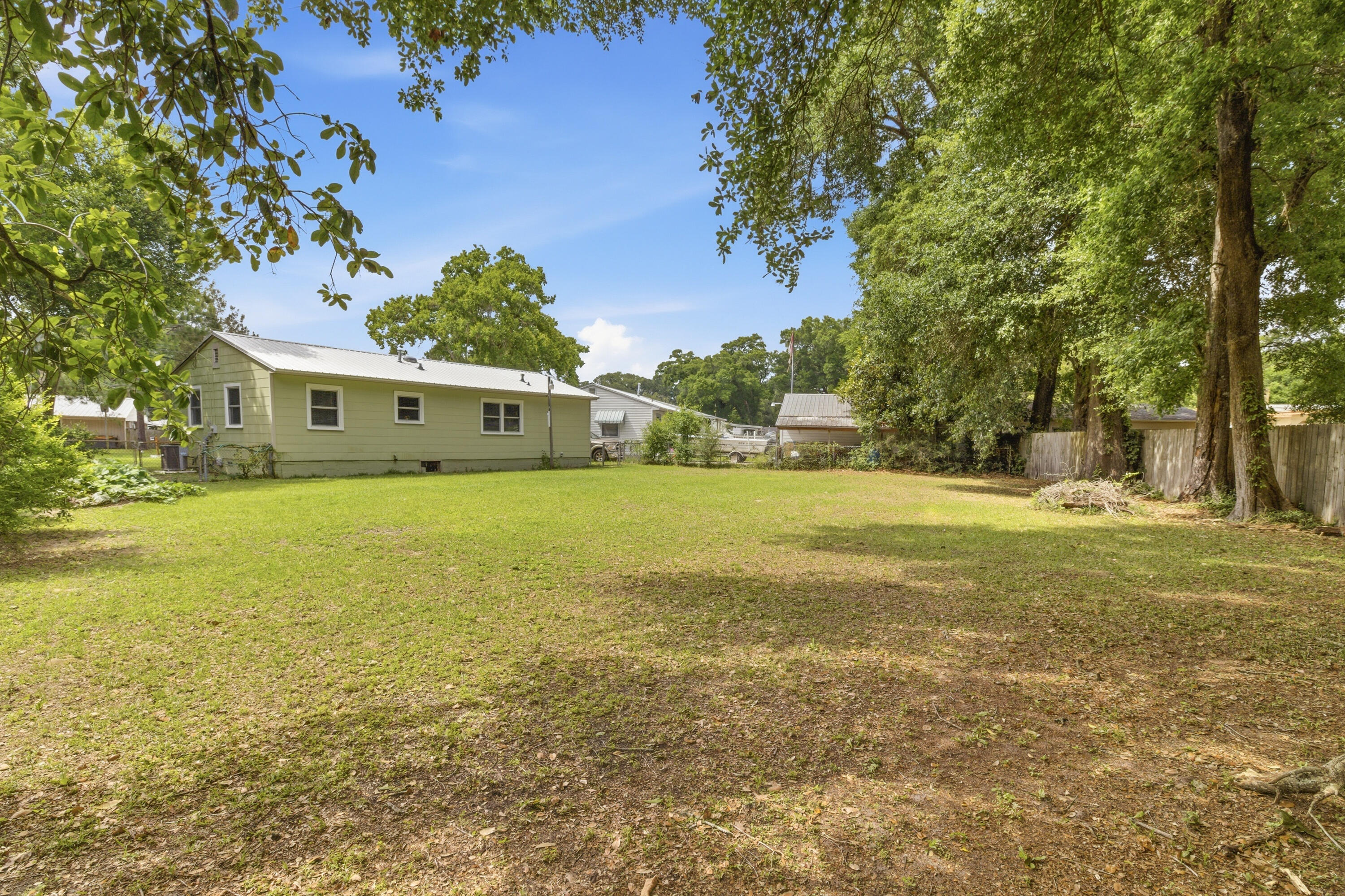 WEST JACKSON TERRACE - Residential