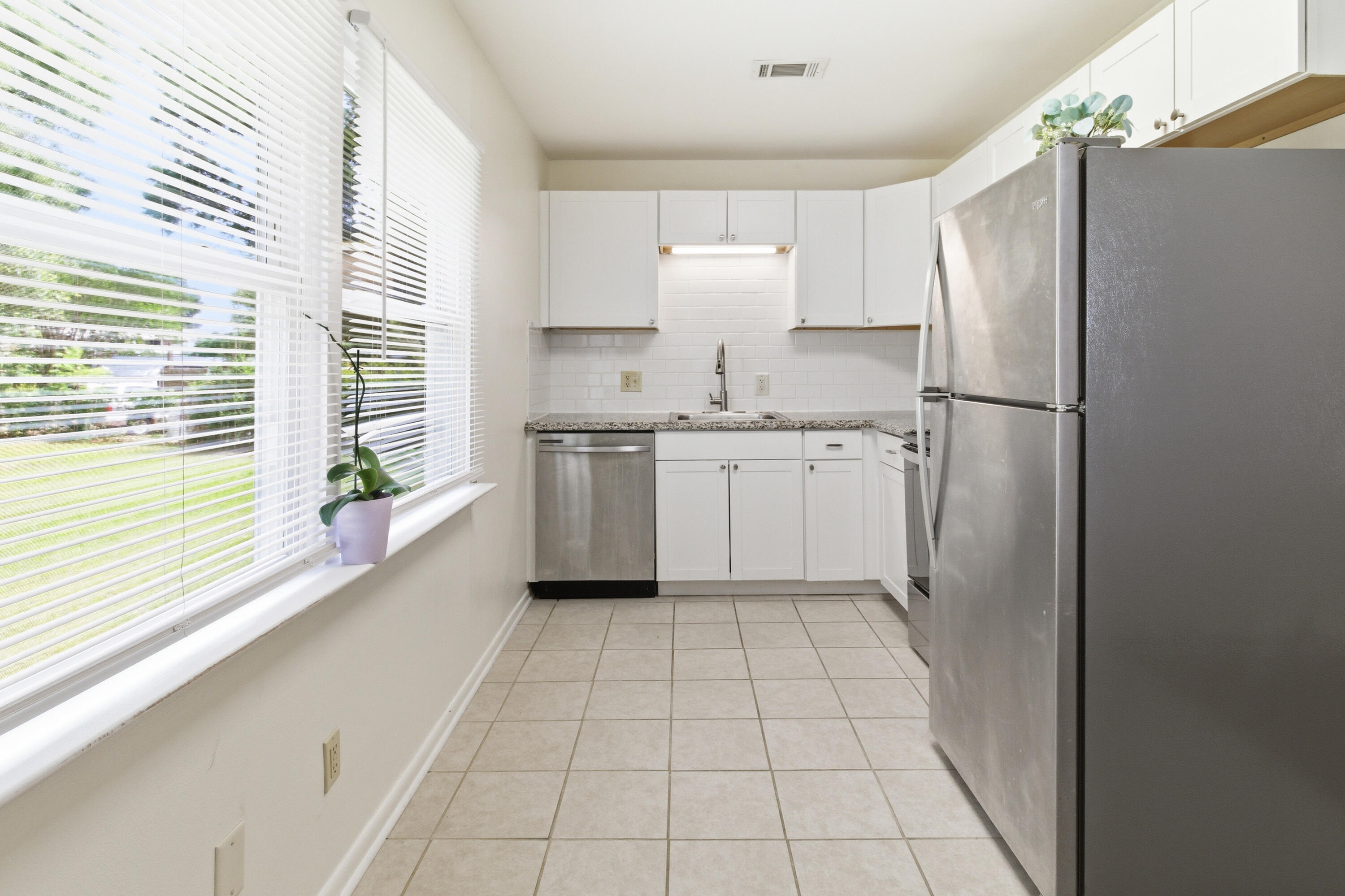 WEST JACKSON TERRACE - Residential