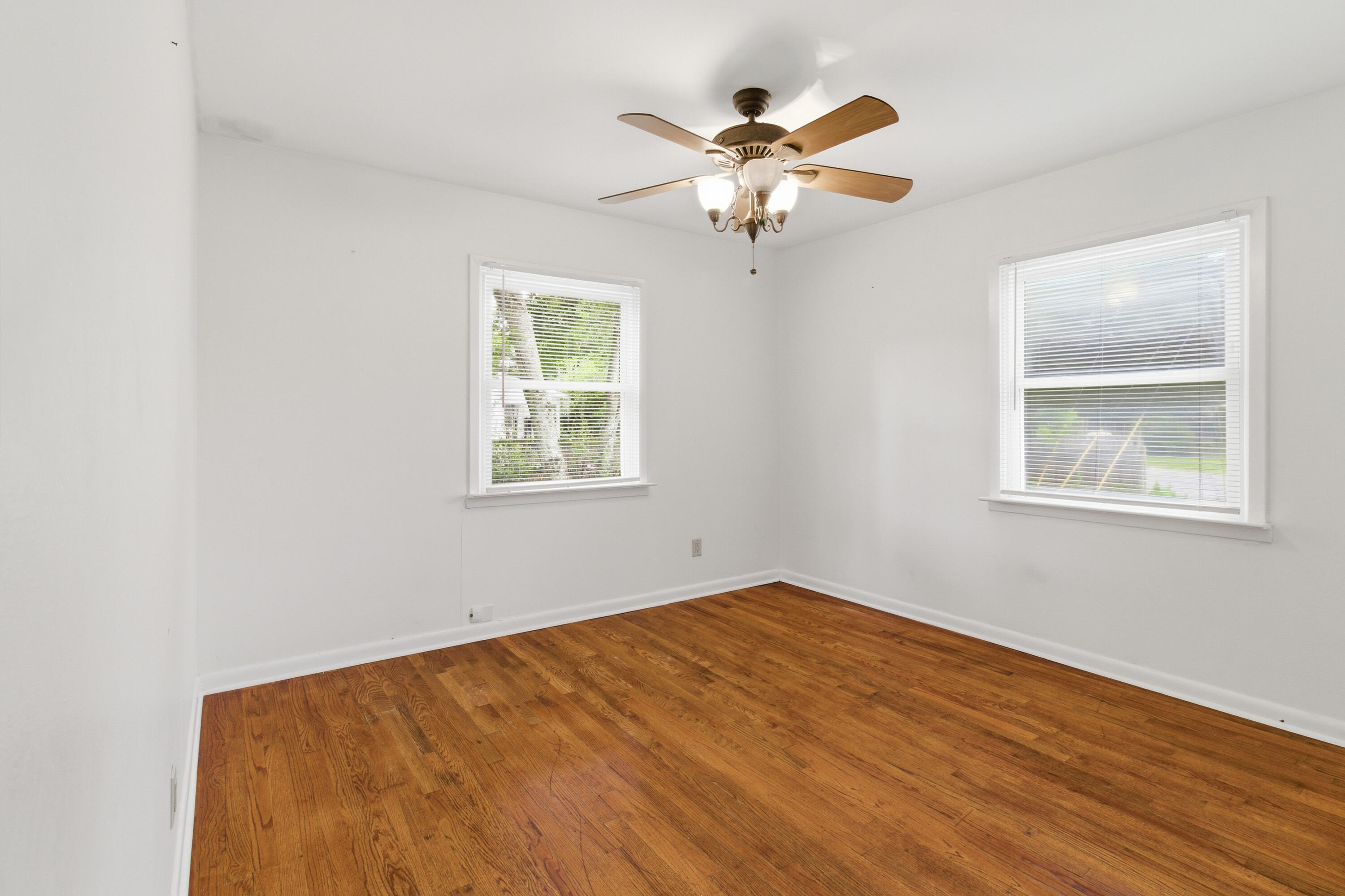 WEST JACKSON TERRACE - Residential