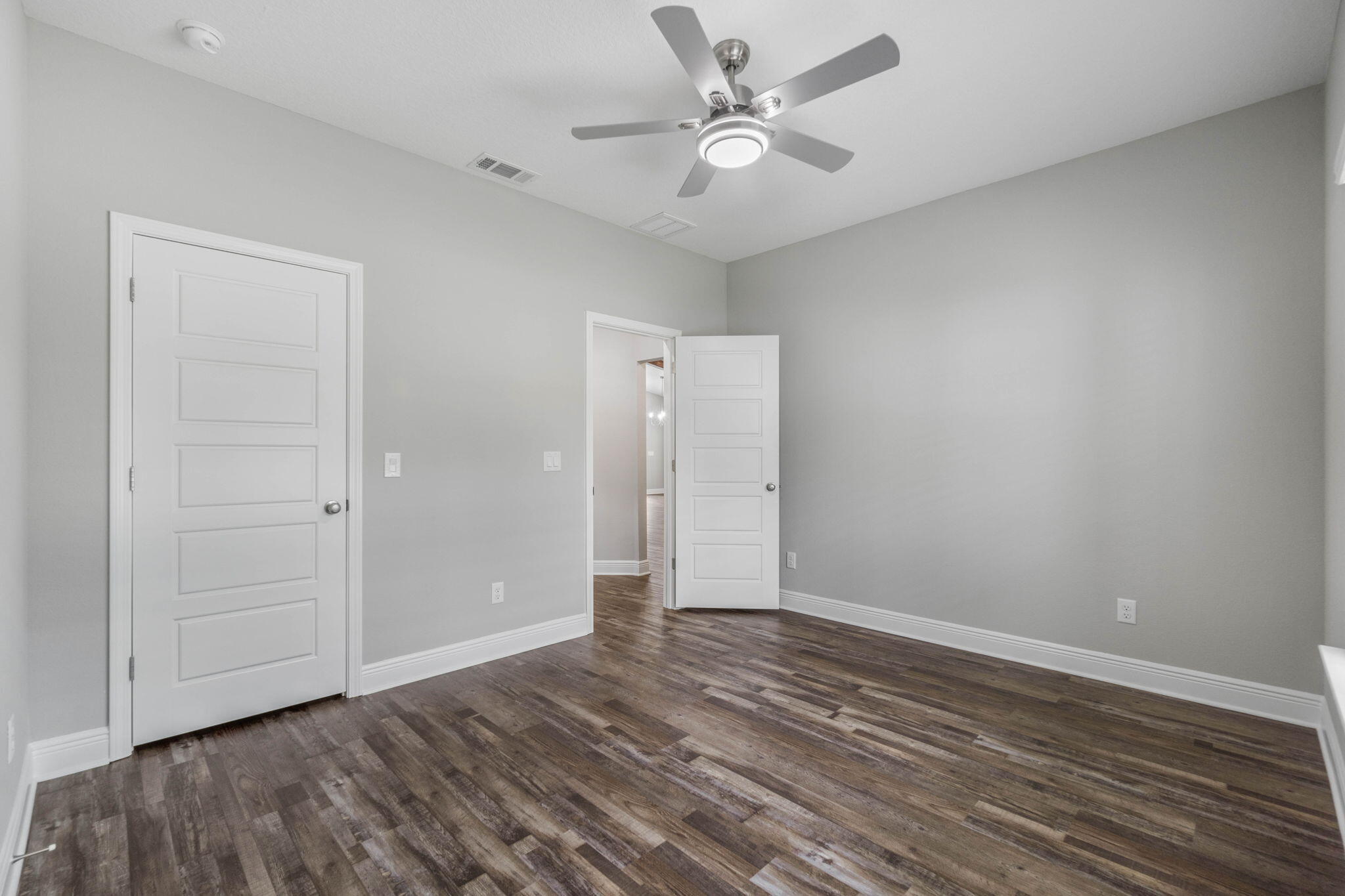 Madelyn Woods - Residential