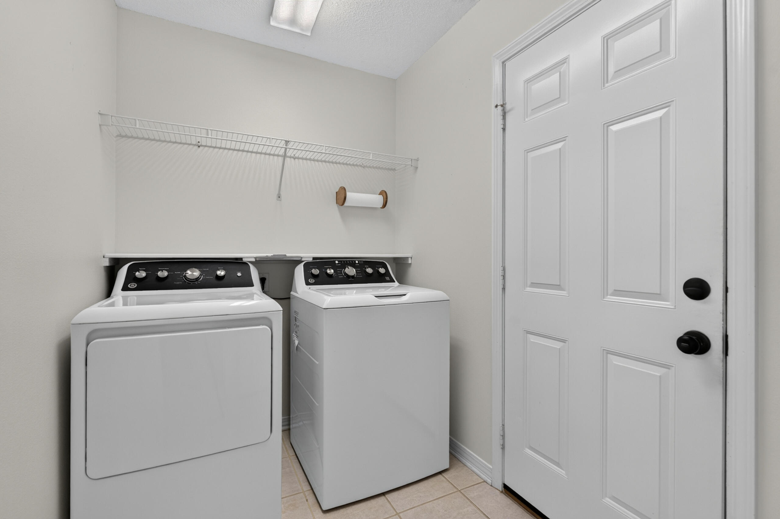 SILVER OAKS PH 1 - Residential