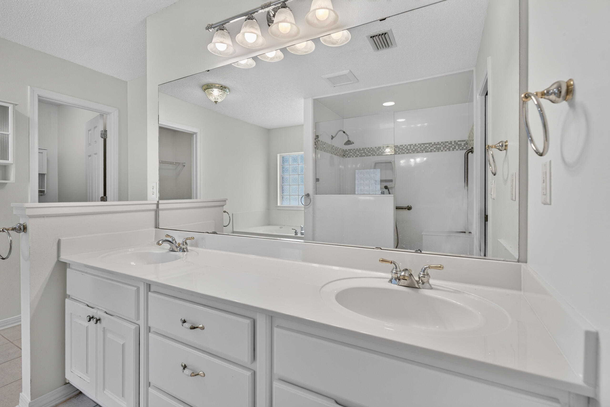 SILVER OAKS PH 1 - Residential