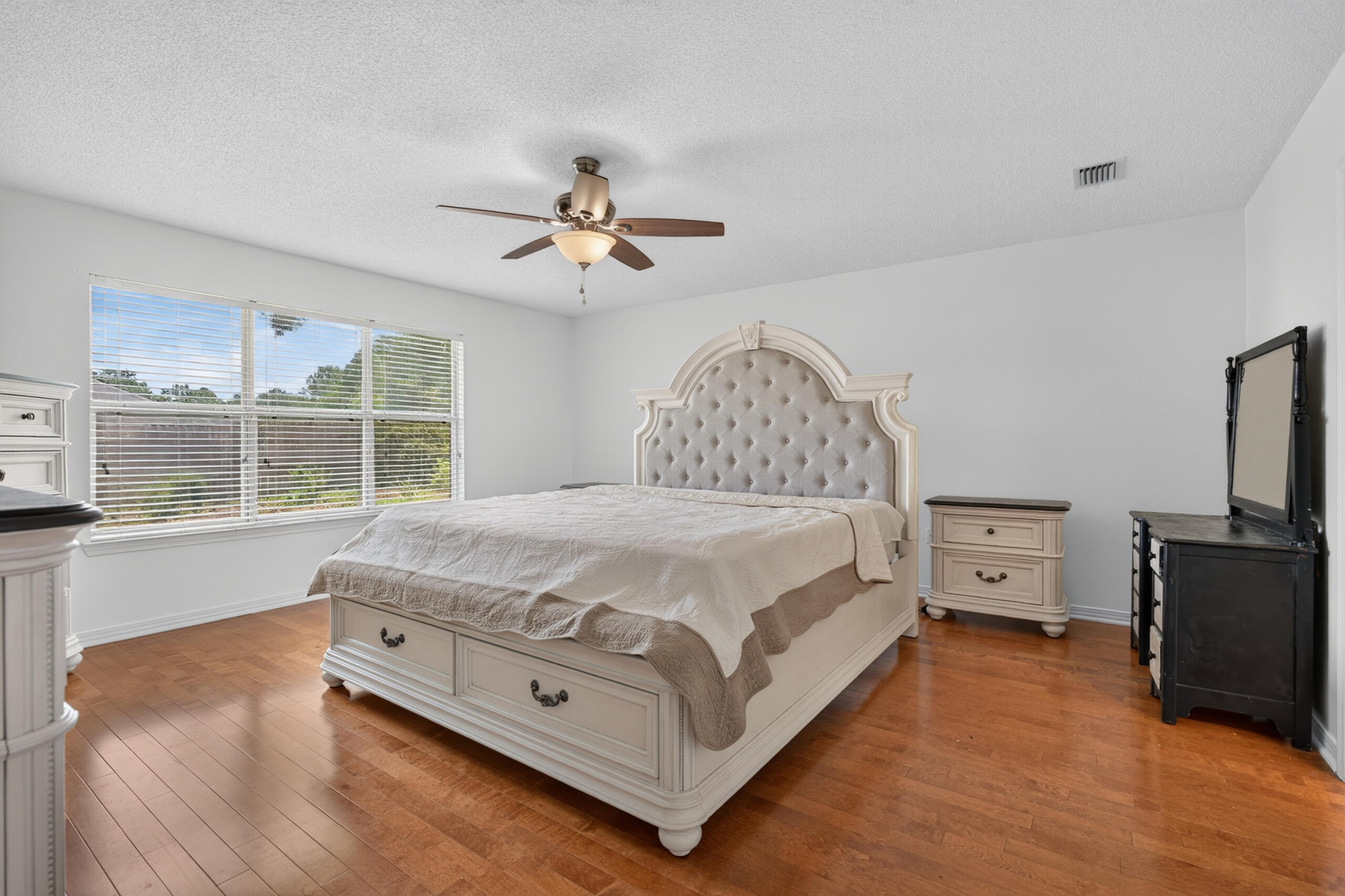 SILVER OAKS PH 1 - Residential