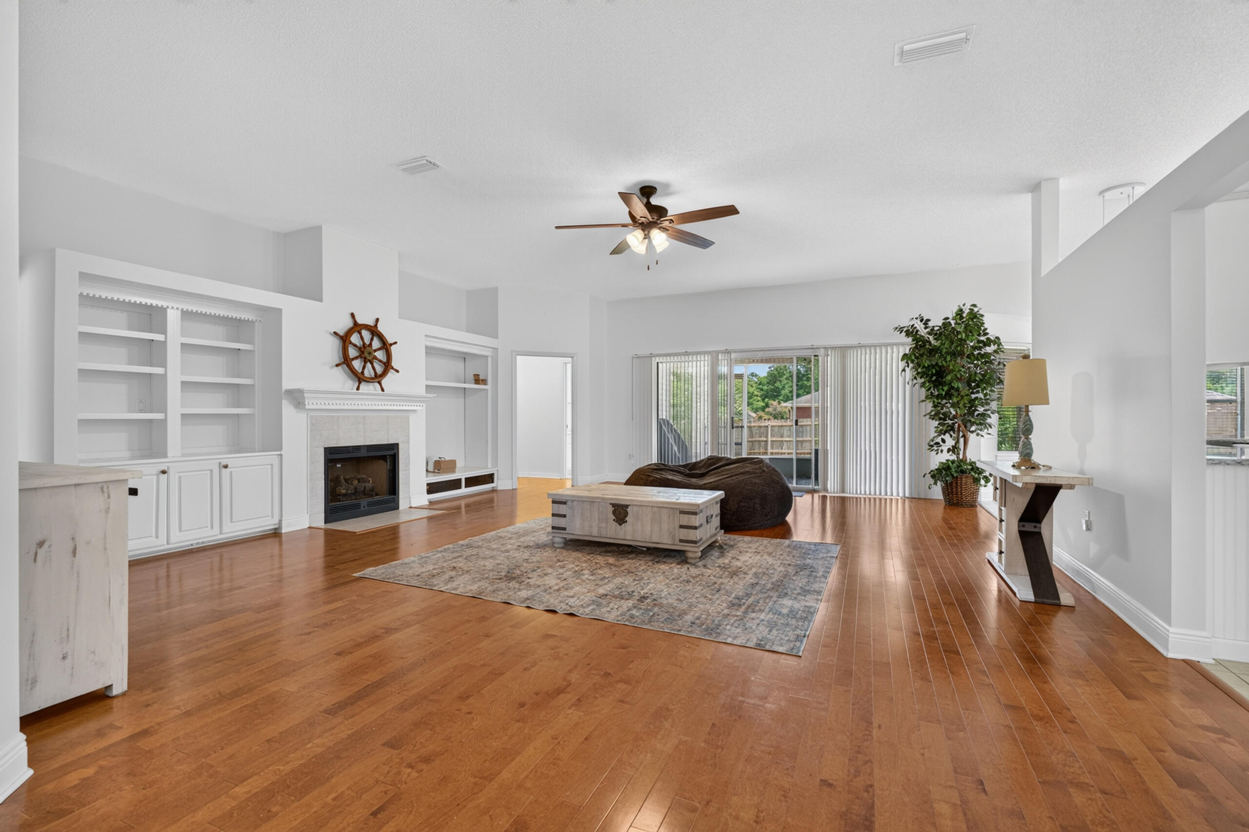 SILVER OAKS PH 1 - Residential