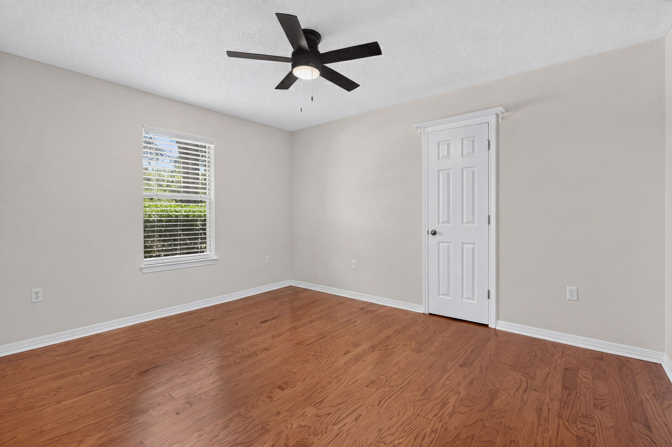 SILVER OAKS PH 1 - Residential
