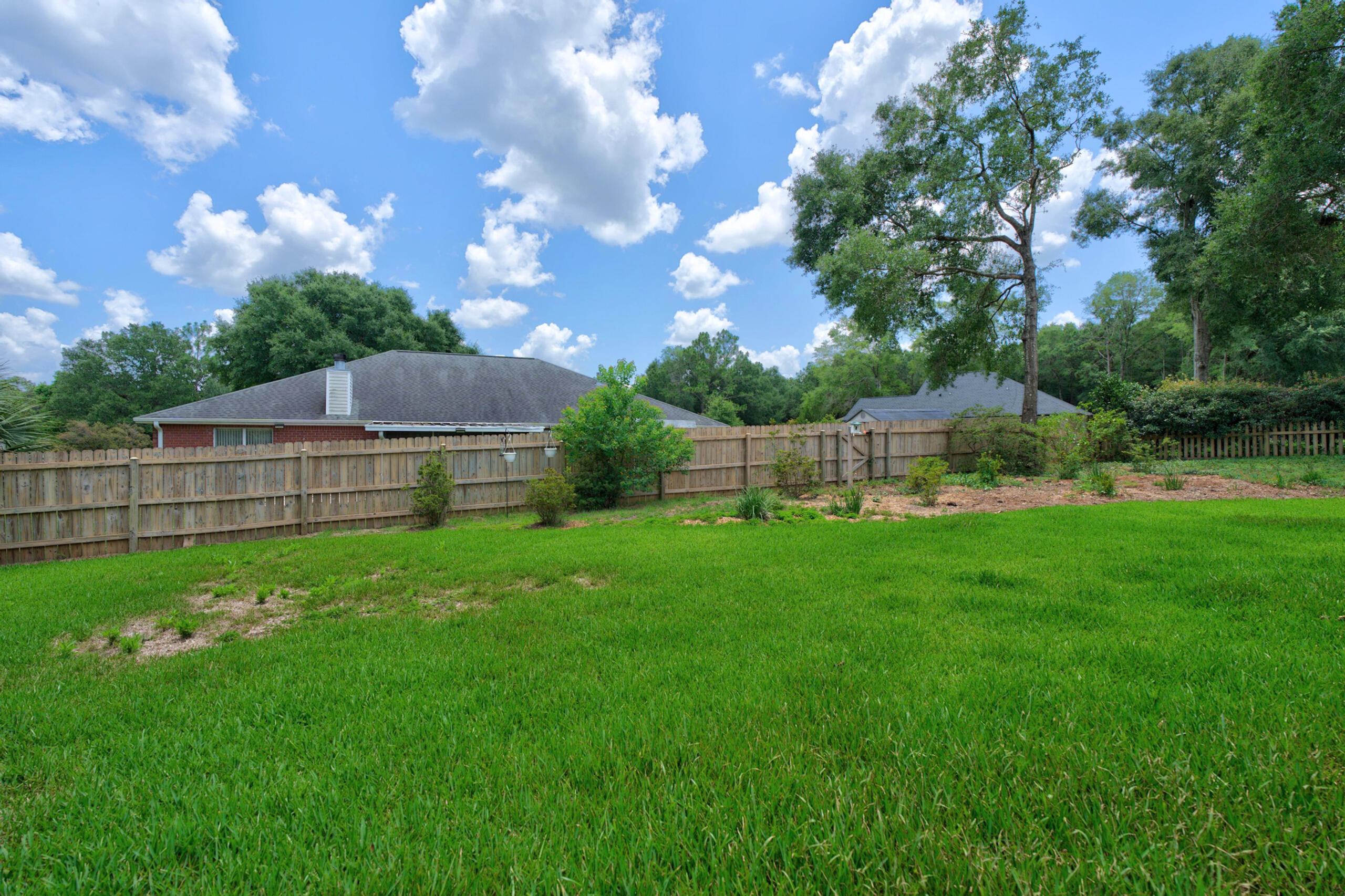 SILVER OAKS PH 1 - Residential