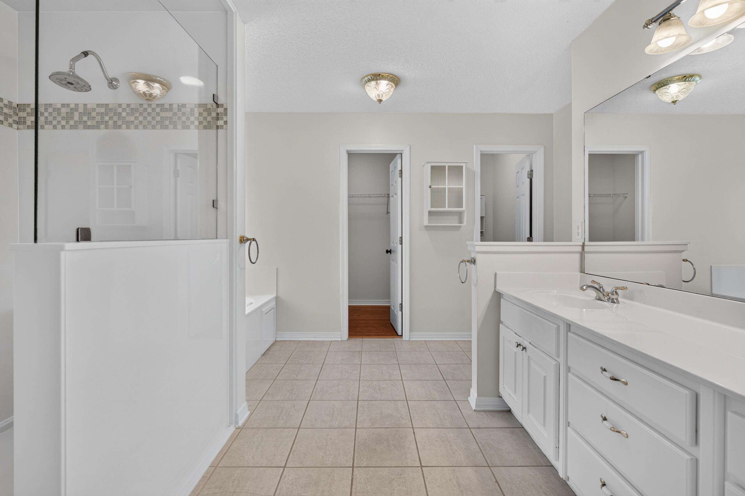 SILVER OAKS PH 1 - Residential