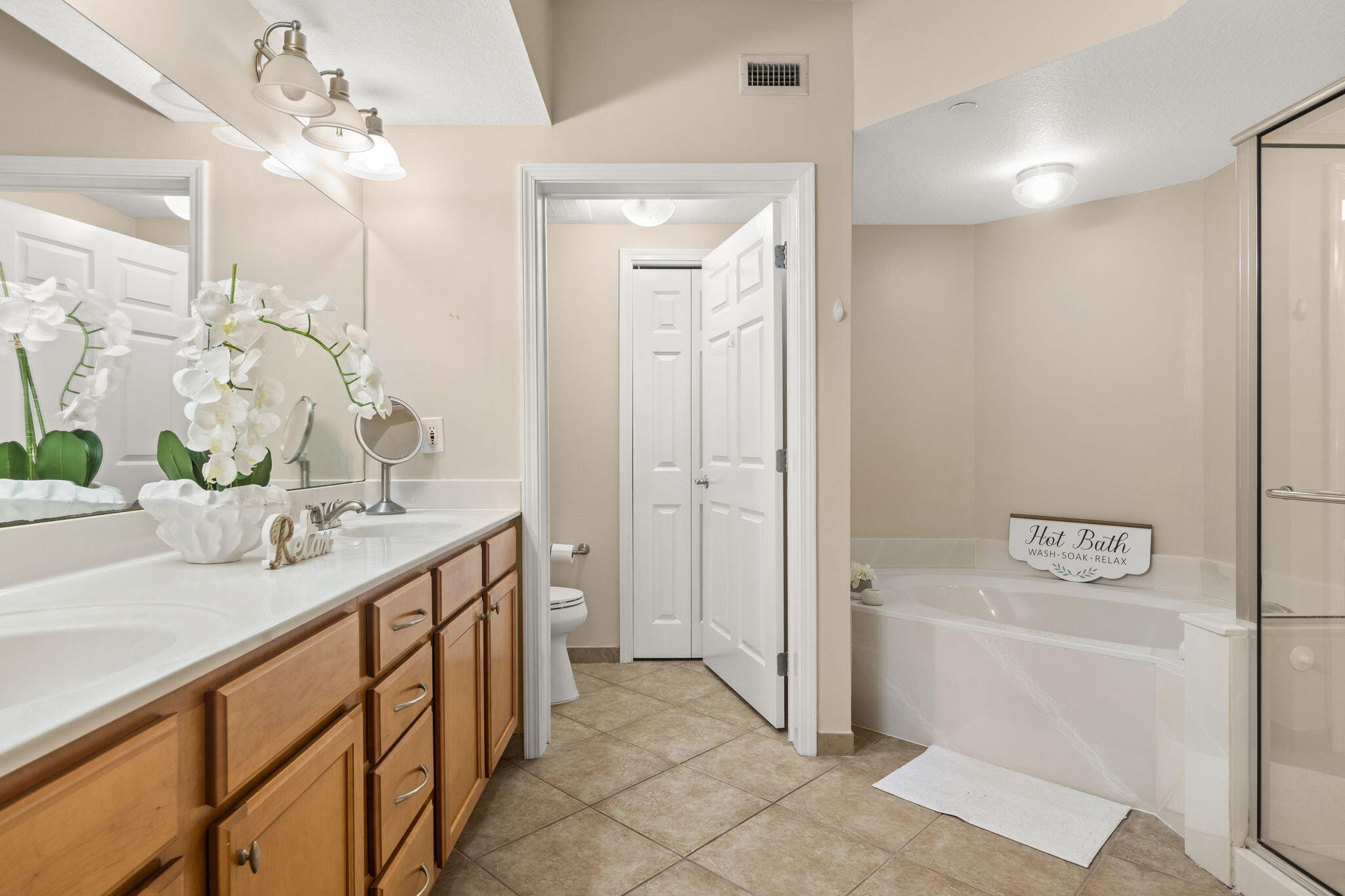 Magnolia Bay Club - Residential