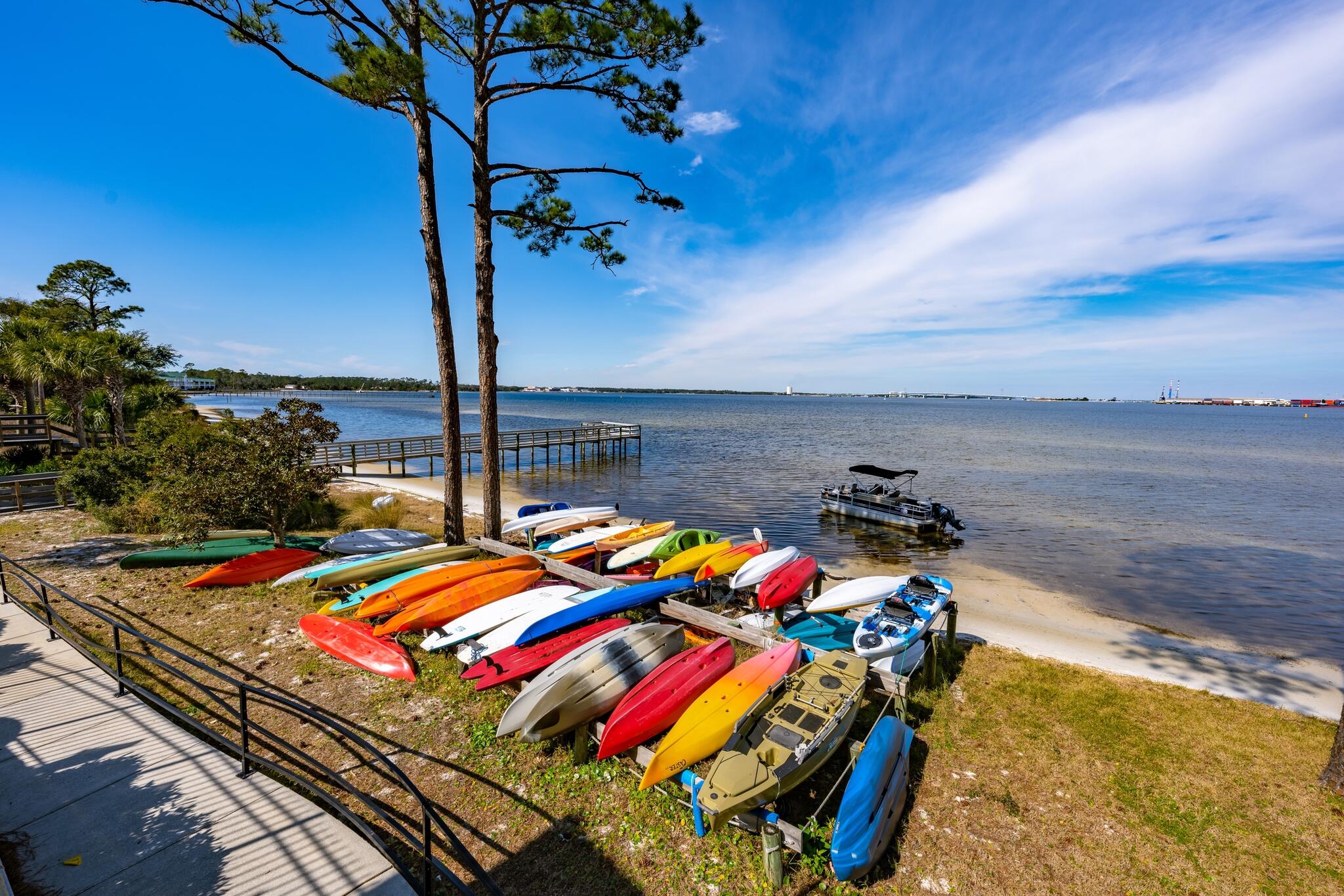 Magnolia Bay Club - Residential