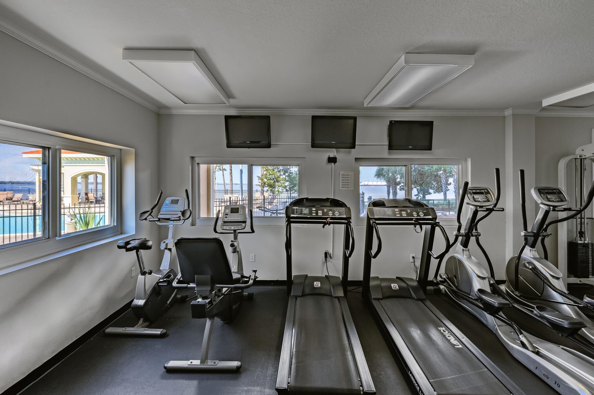 Magnolia Bay Club - Residential