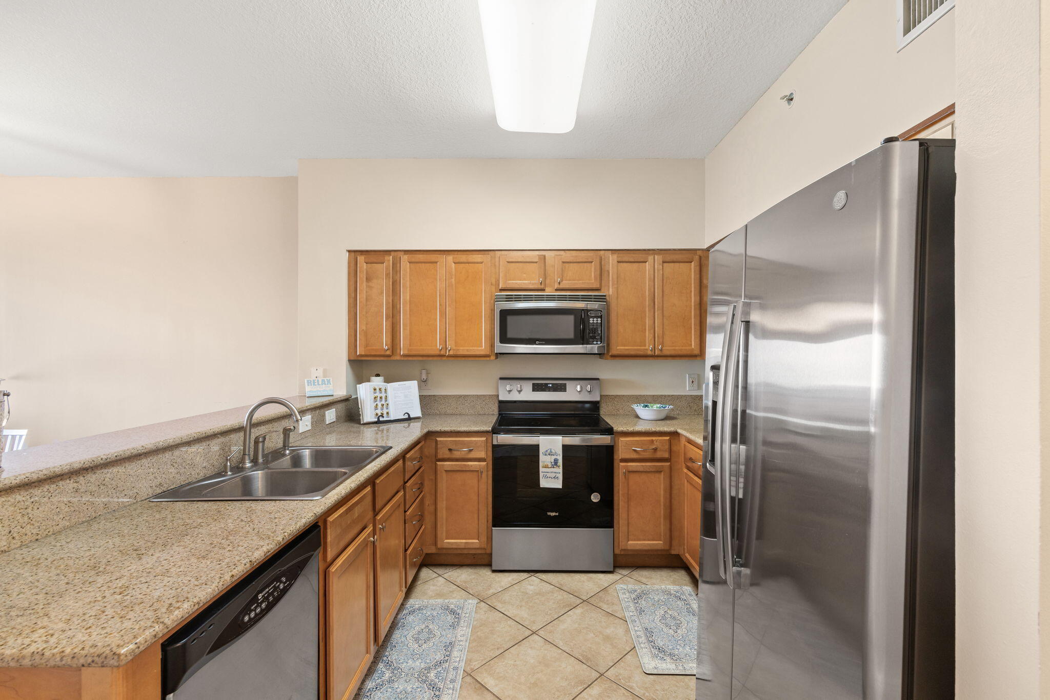 Magnolia Bay Club - Residential