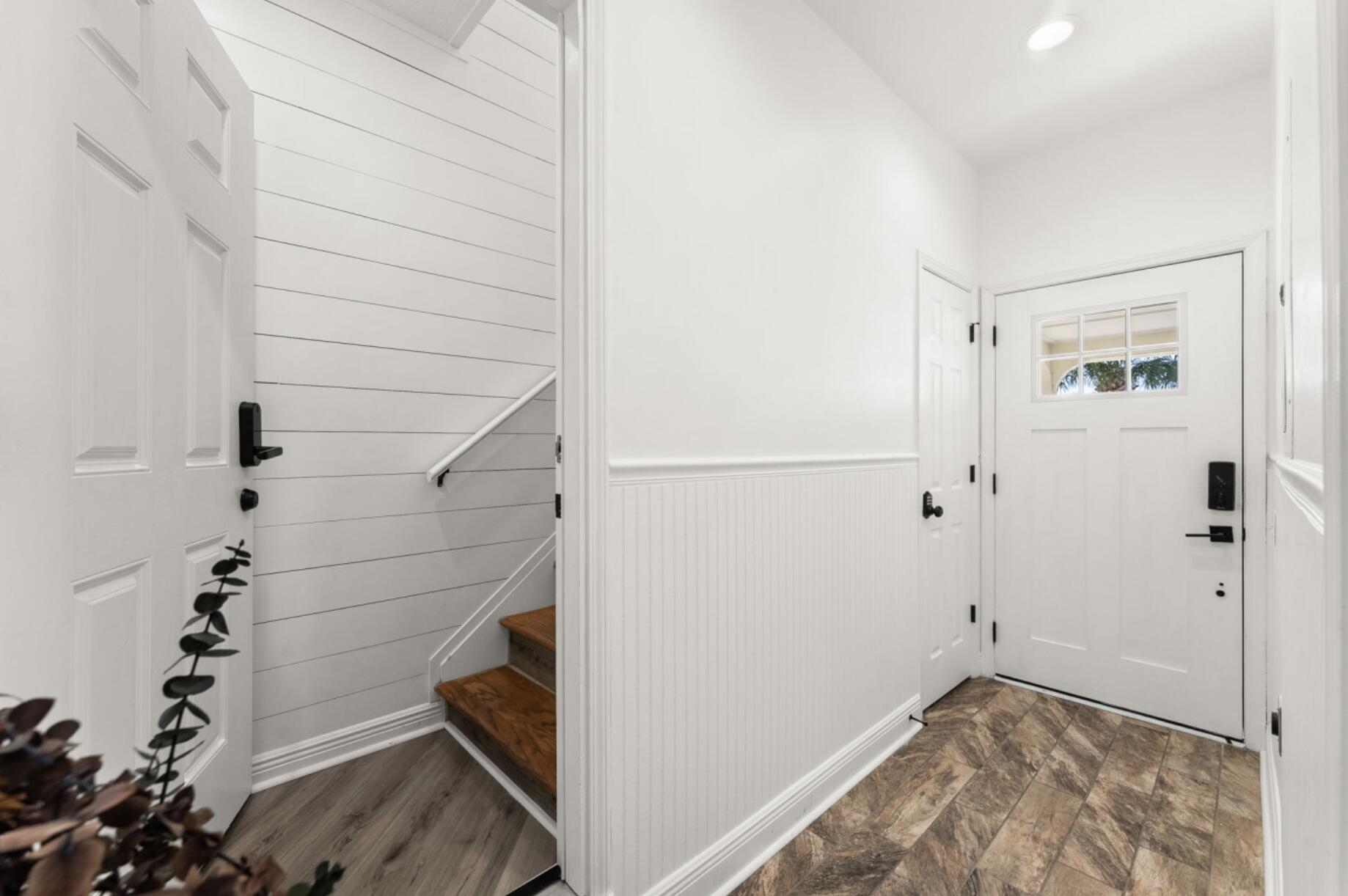 The Palms Townhomes - Residential