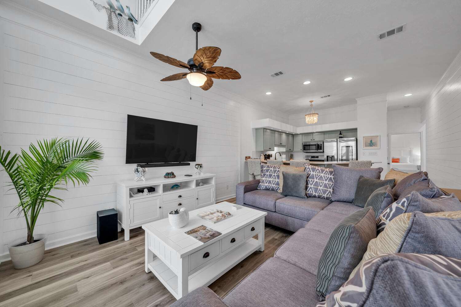 The Palms Townhomes - Residential