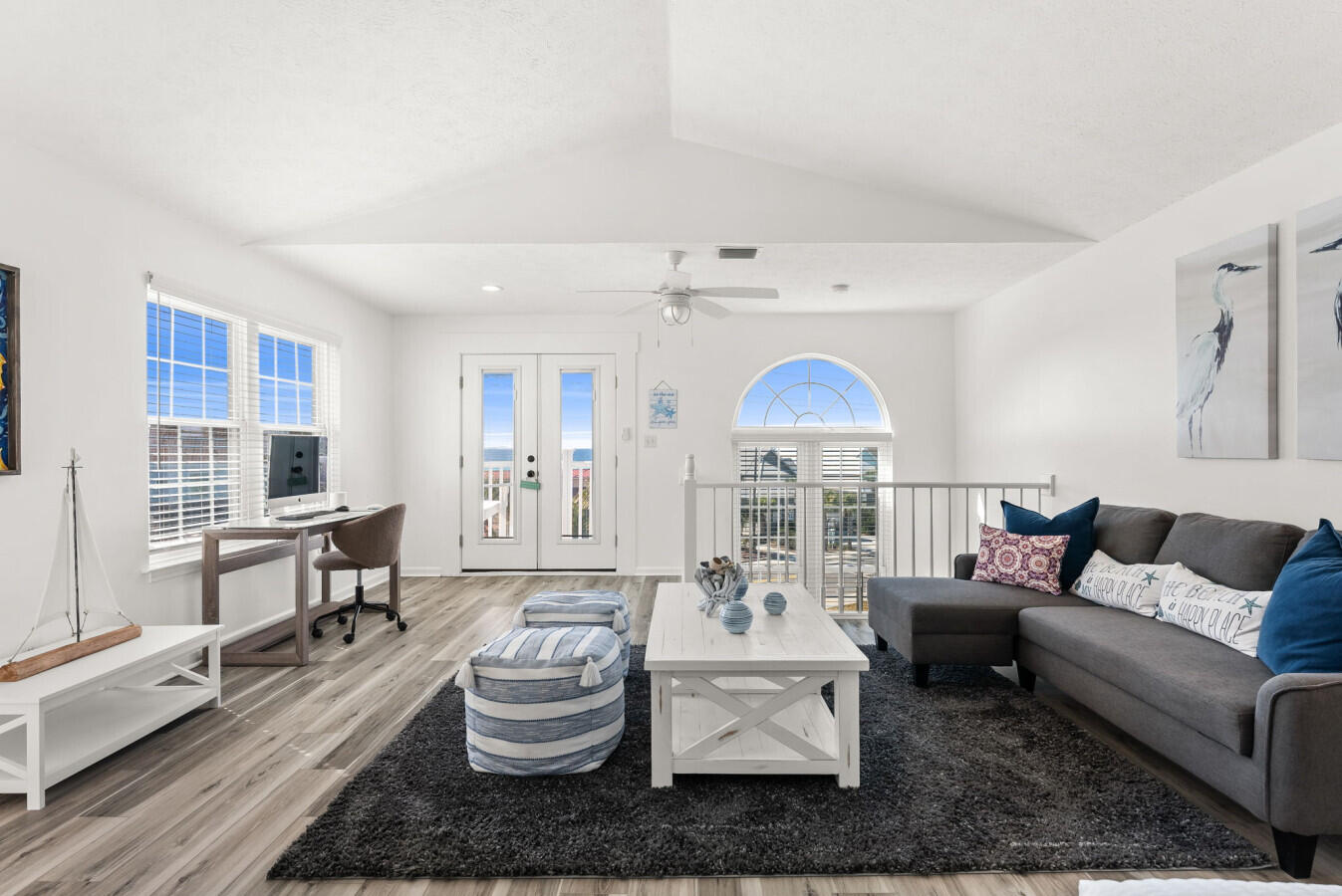 The Palms Townhomes - Residential