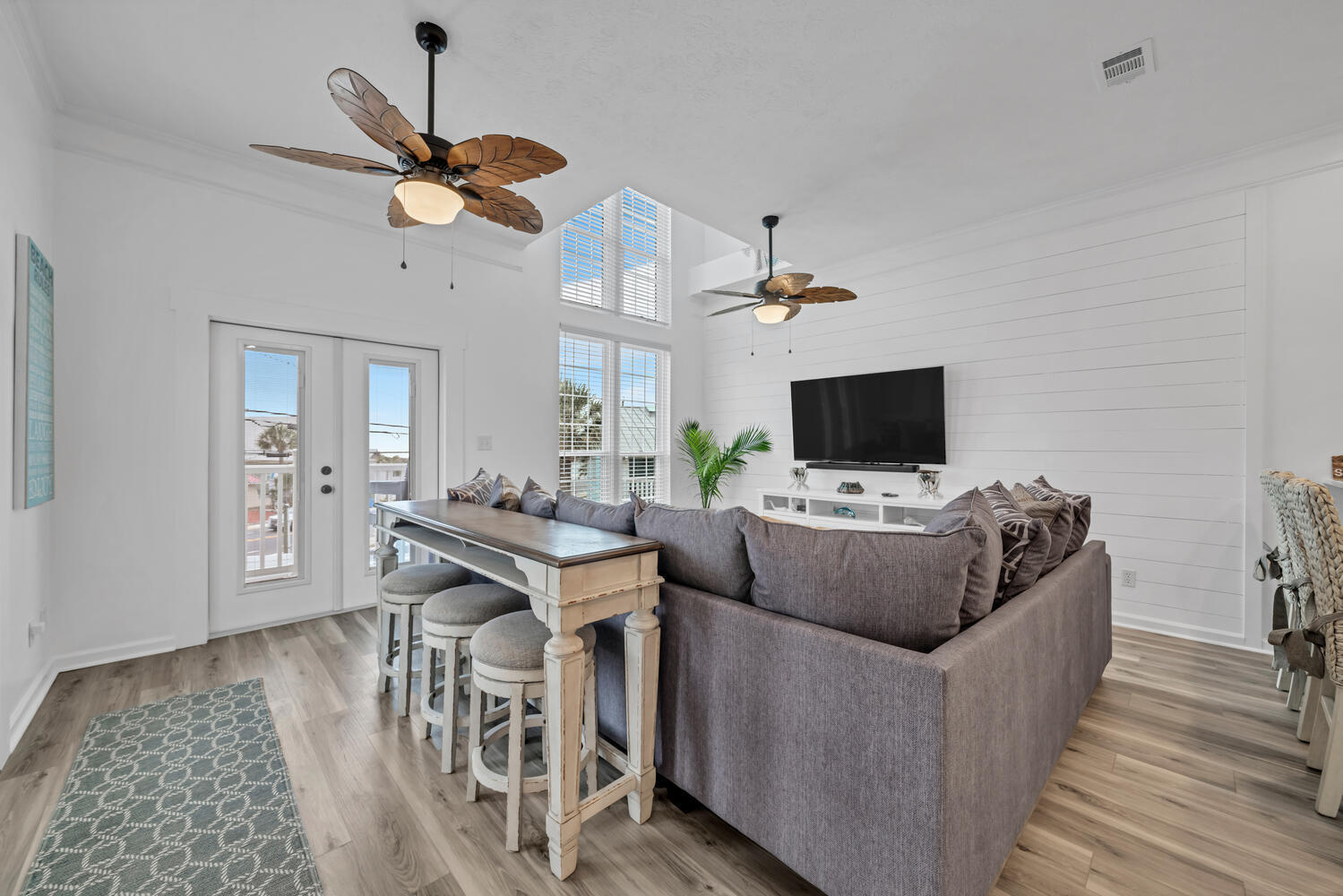 The Palms Townhomes - Residential