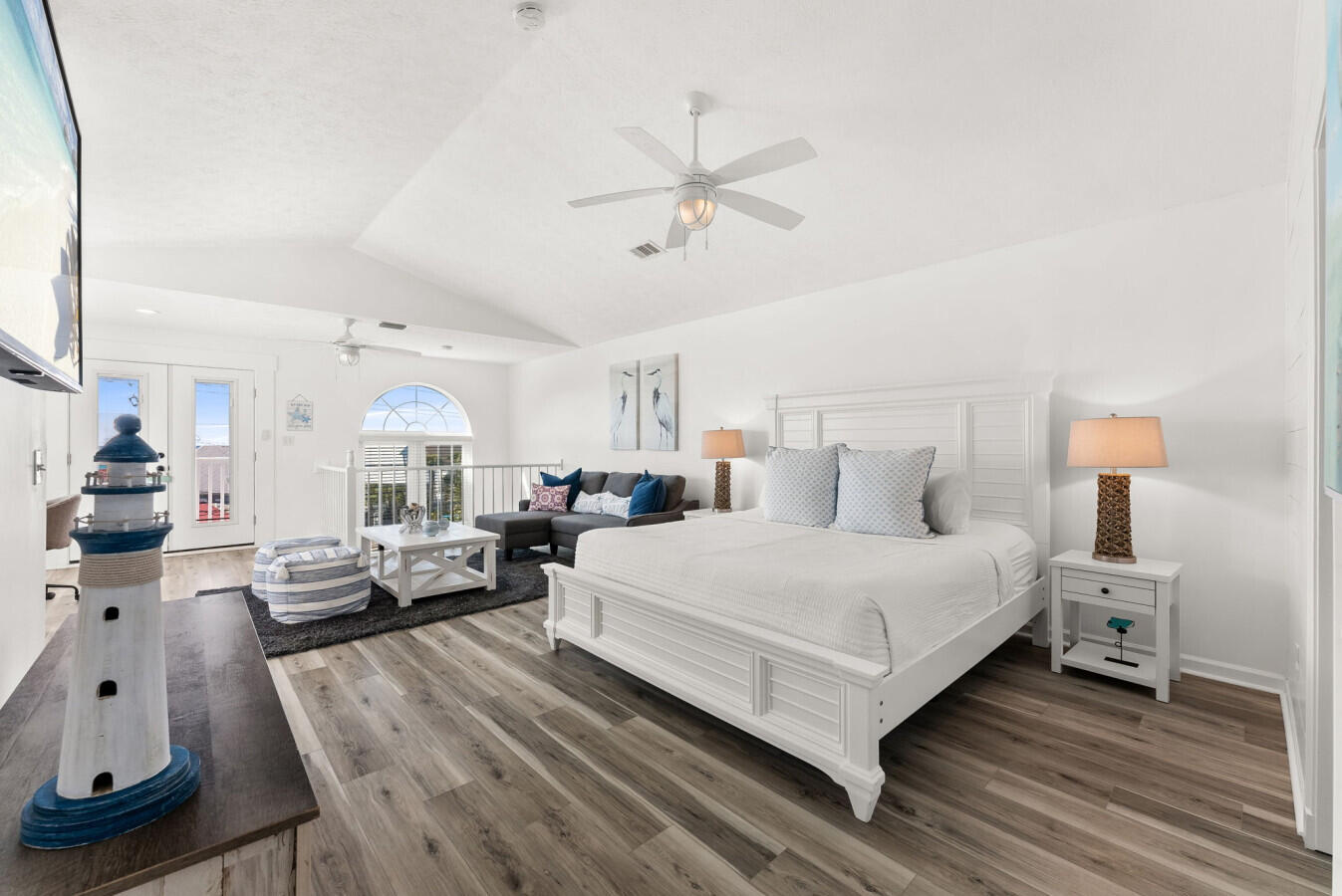 The Palms Townhomes - Residential
