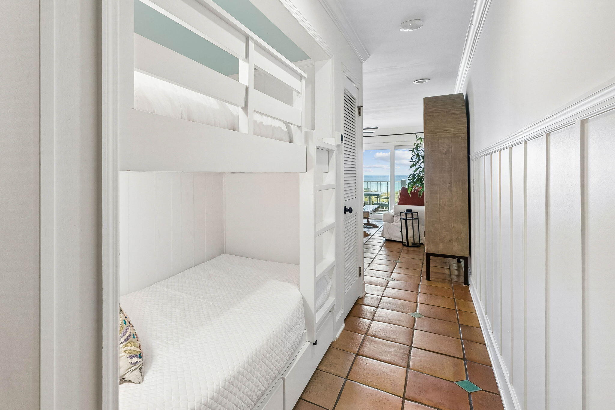 SEA MIST CONDO - Residential