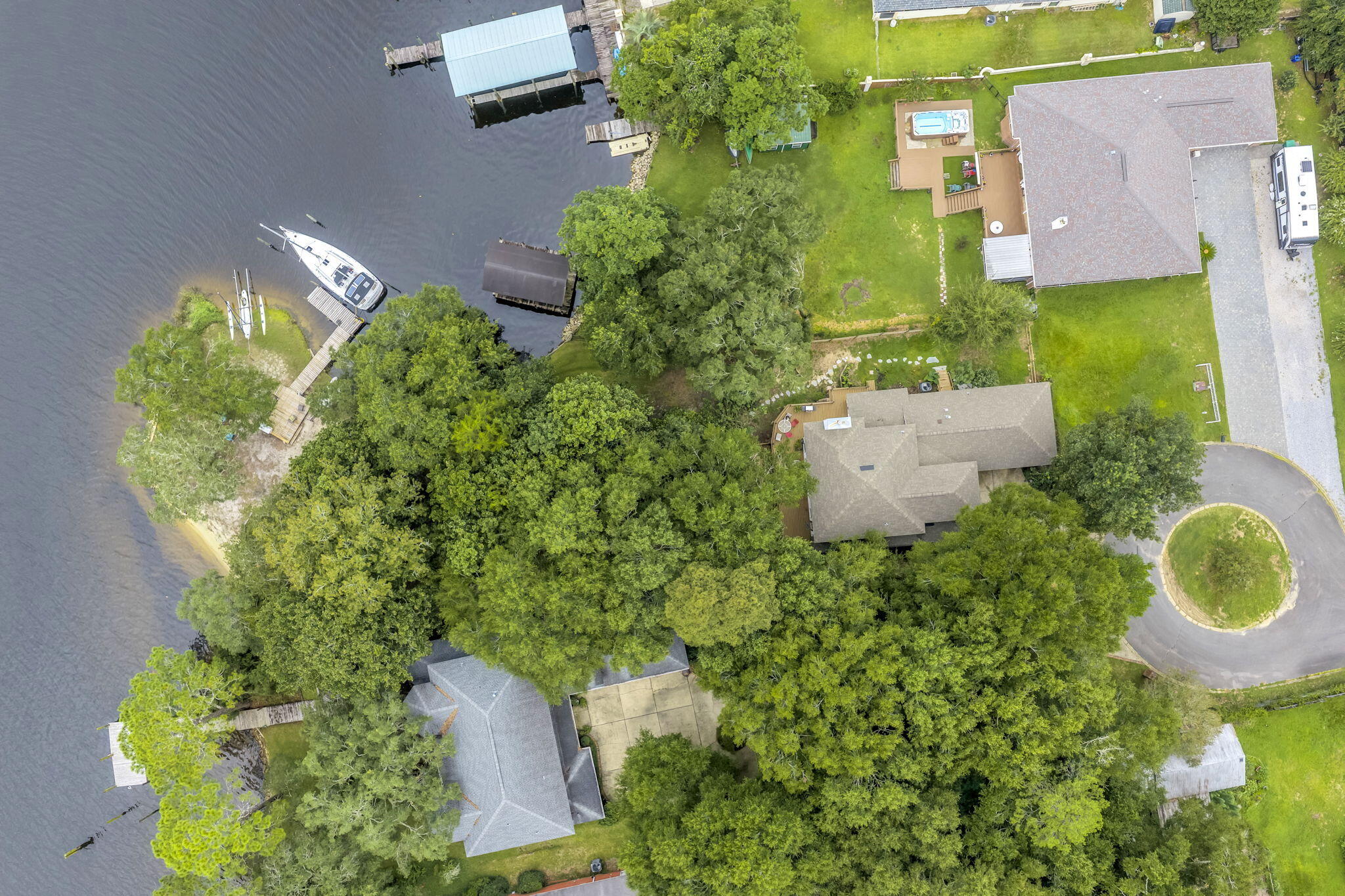 SARAH ANNE POINTE S/D - Residential