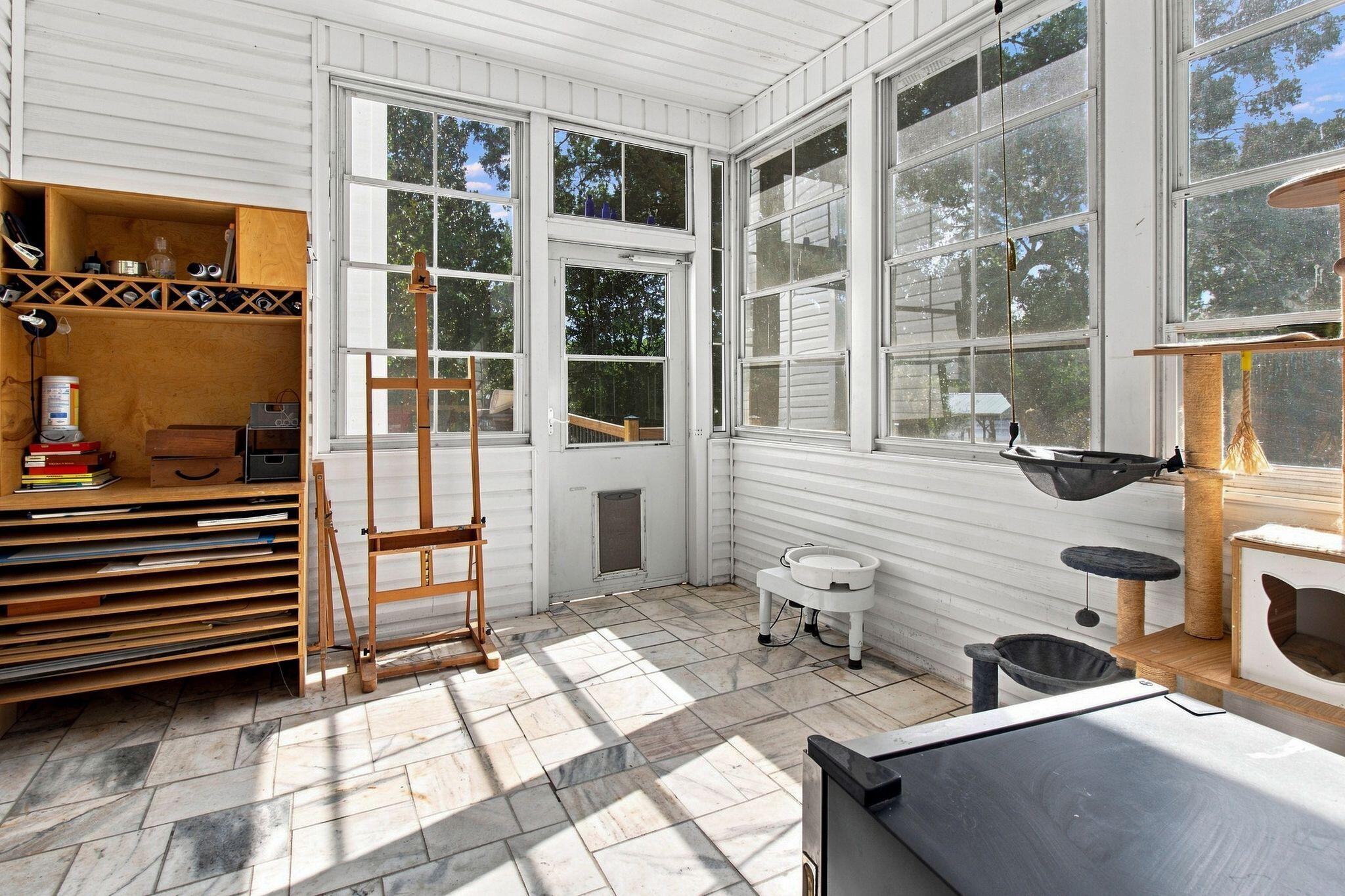 SARAH ANNE POINTE S/D - Residential