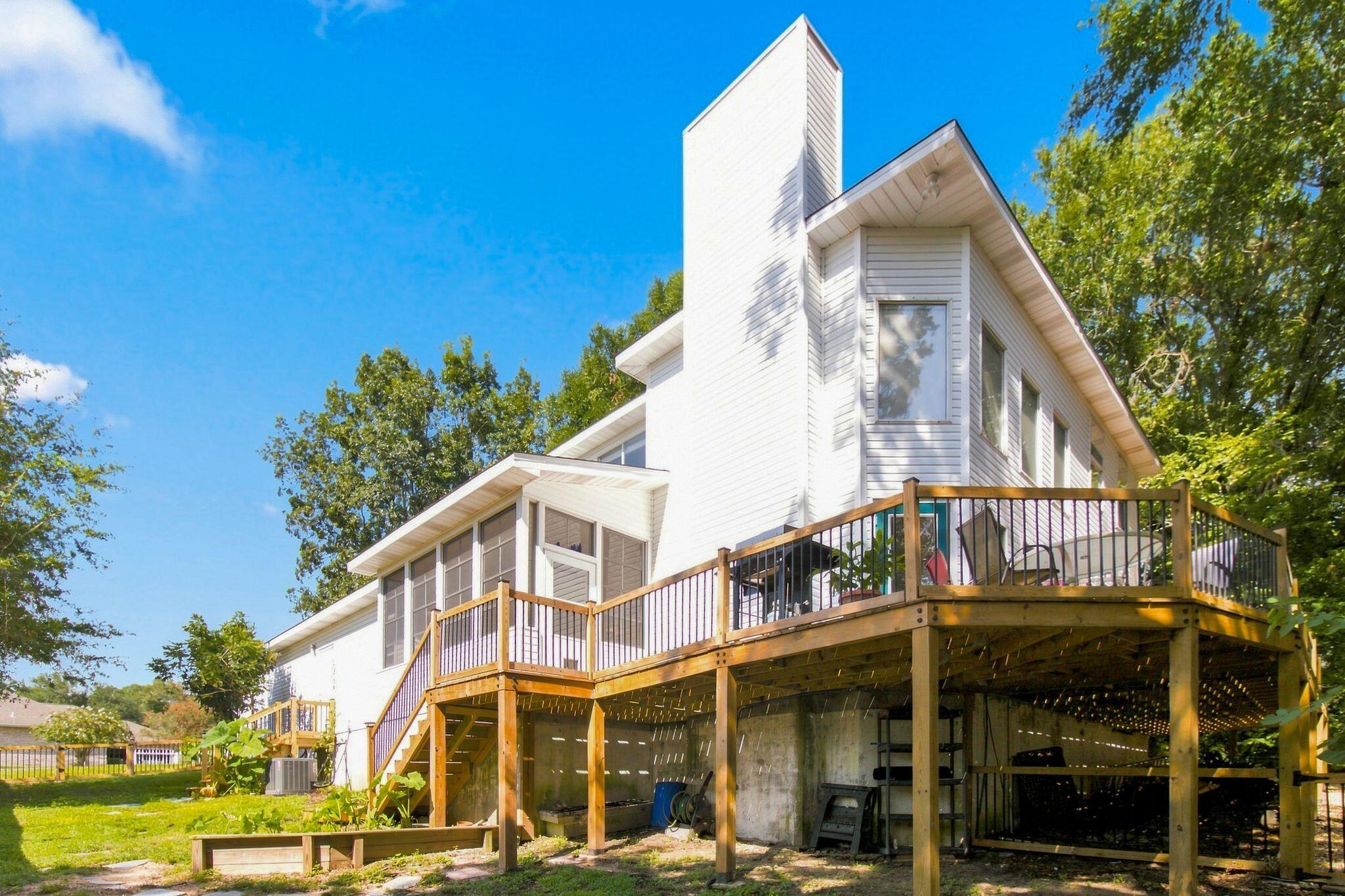 SARAH ANNE POINTE S/D - Residential