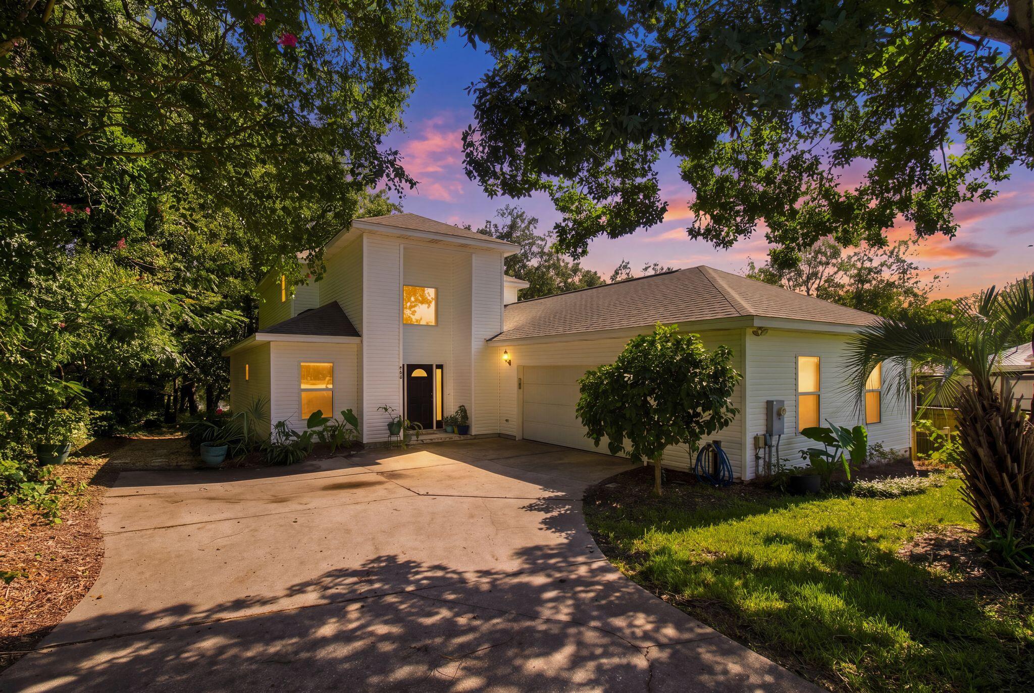 SARAH ANNE POINTE S/D - Residential