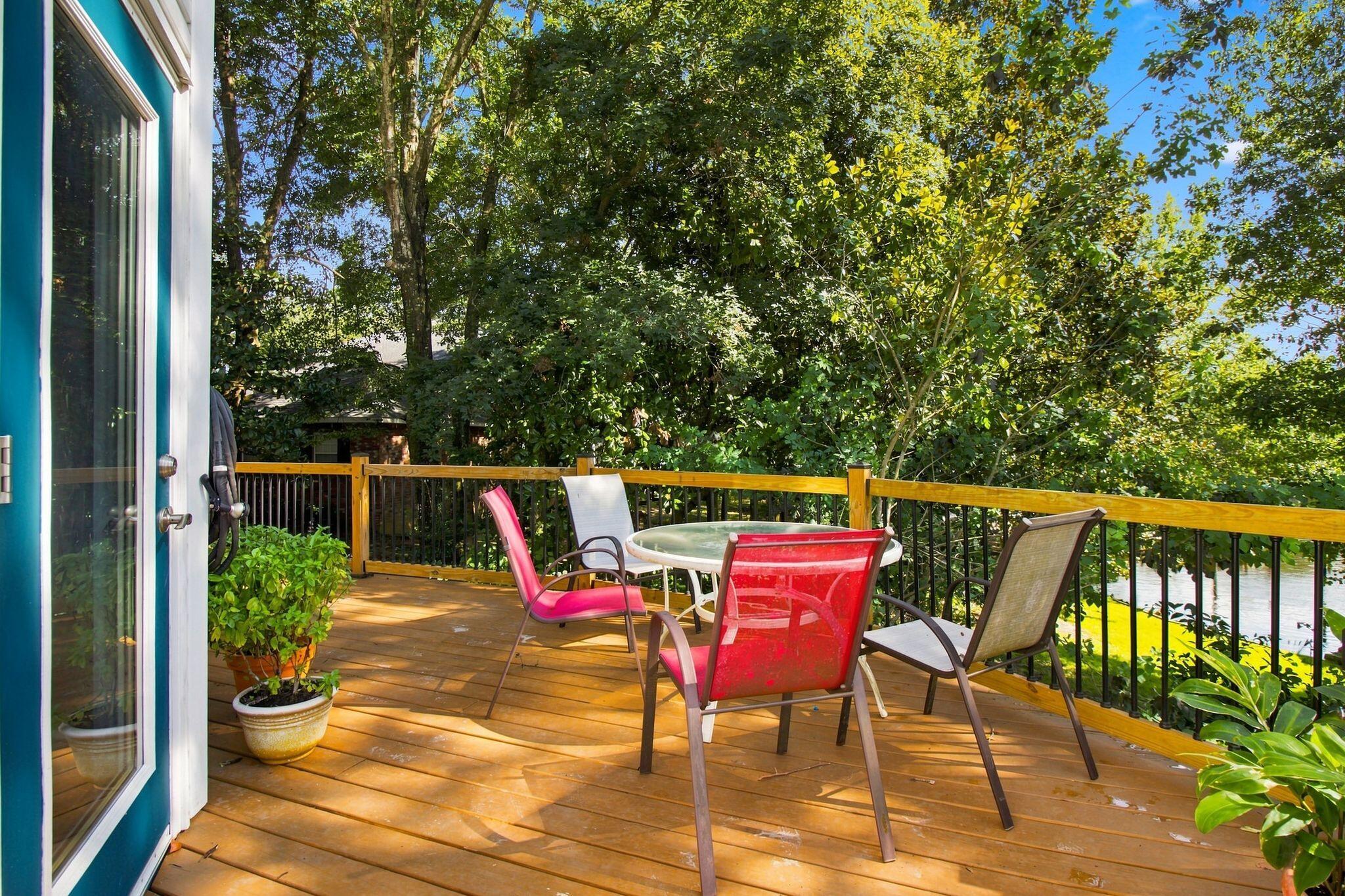 SARAH ANNE POINTE S/D - Residential