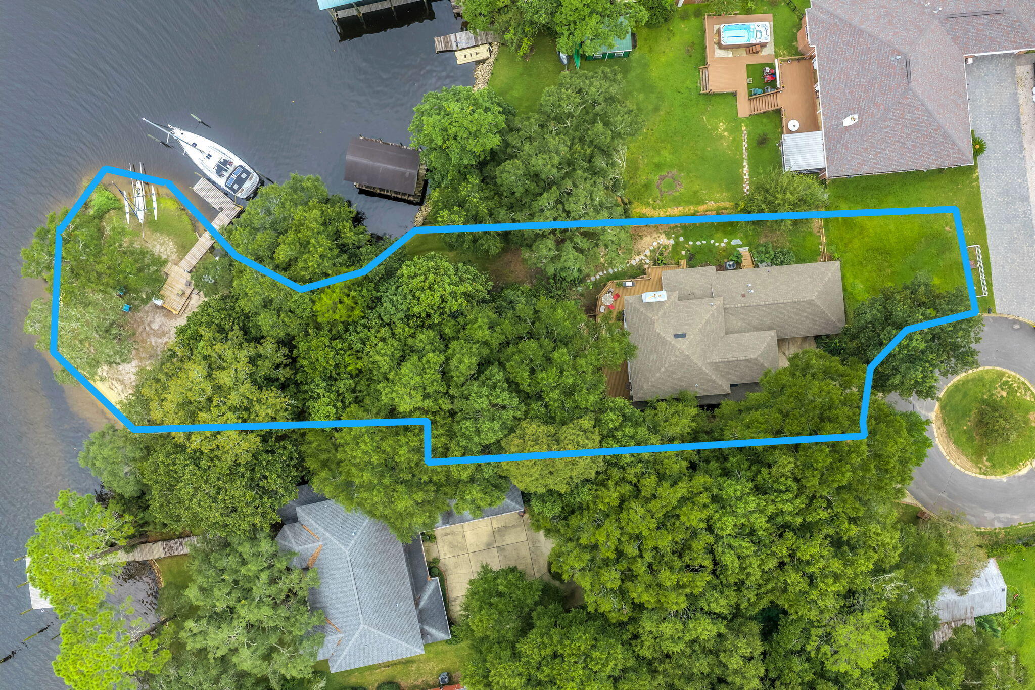 SARAH ANNE POINTE S/D - Residential