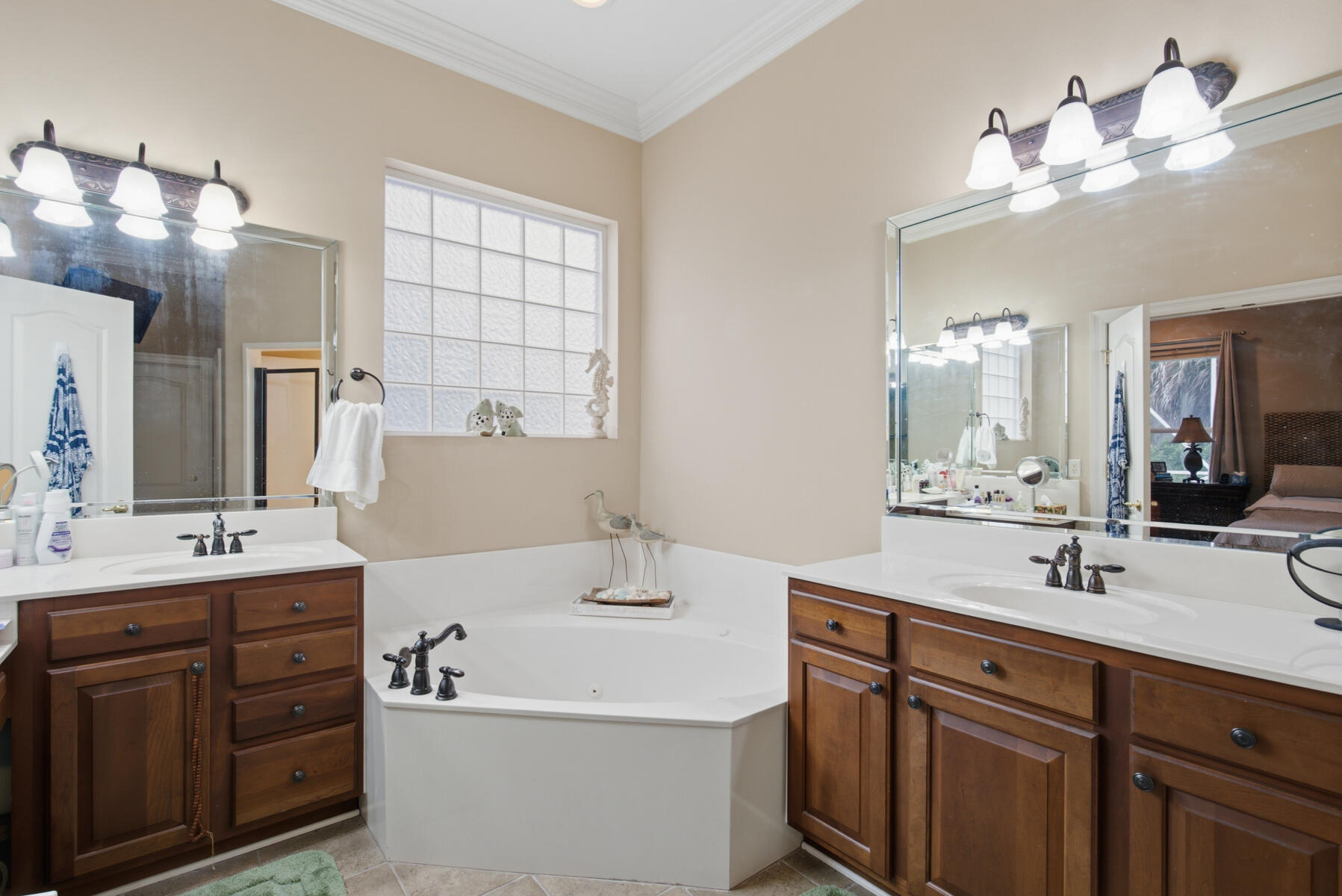 EMERALD BAY PH 1A - Residential