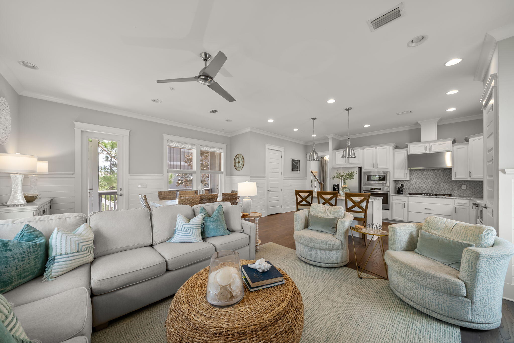 HIGHLAND PARKS - Residential