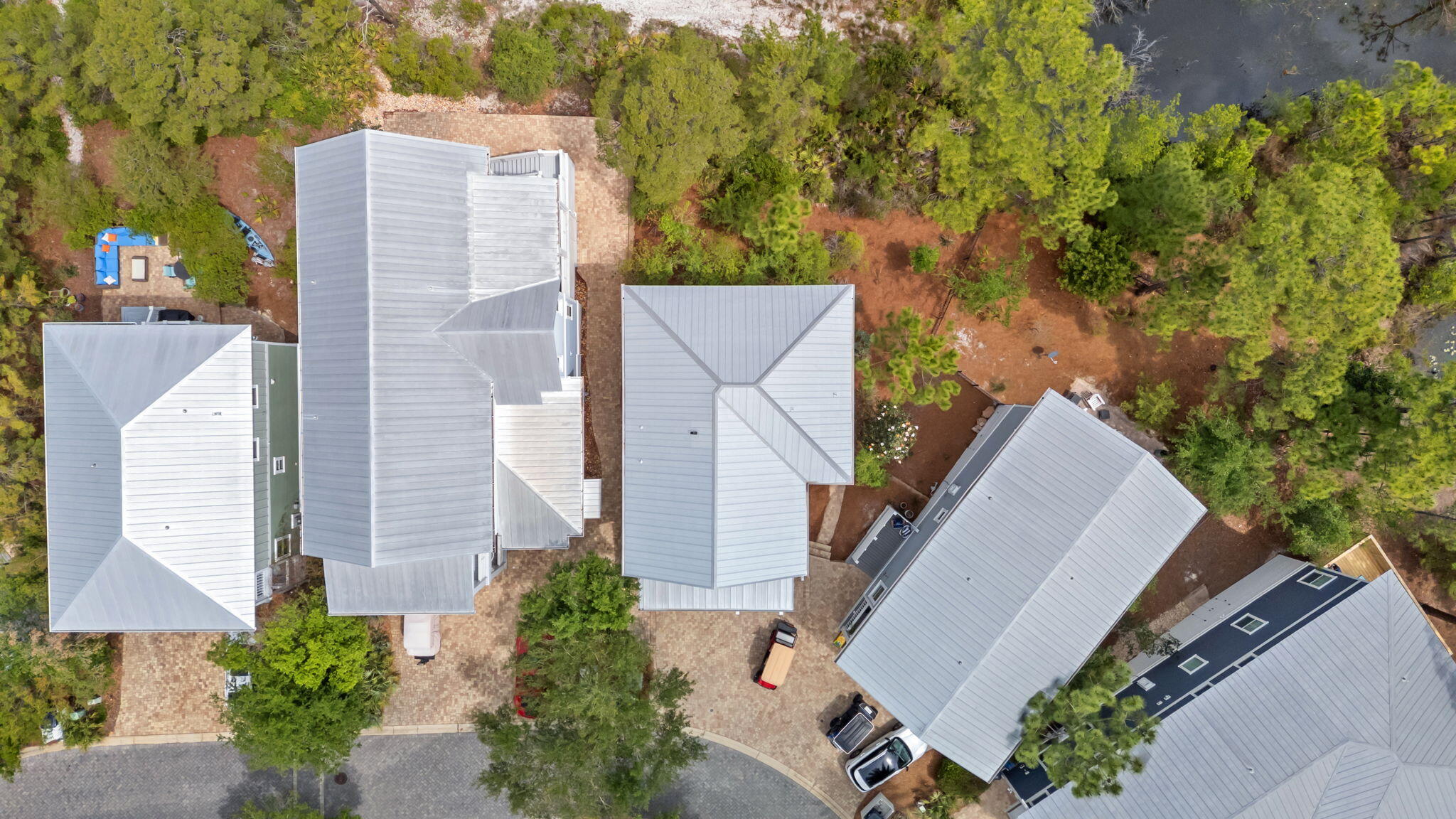 HIGHLAND PARKS - Residential
