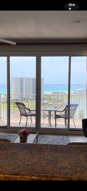 ARIEL DUNES II - Residential Lease